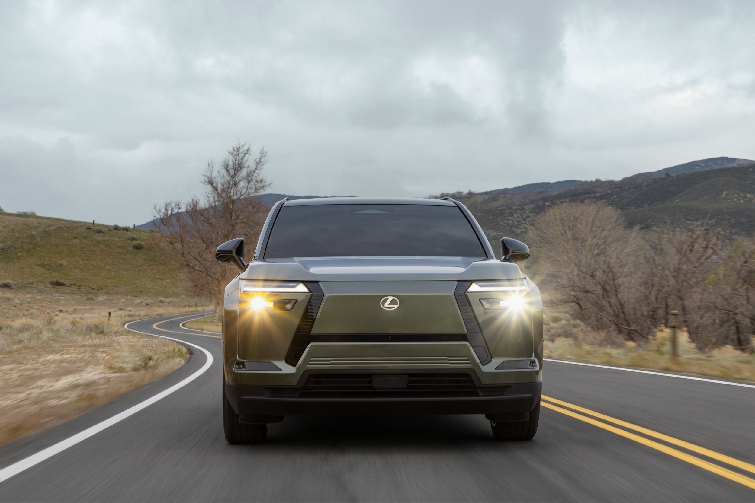 The 2027 Lexus TZ Borrows The Highlander’s Bones And The LFA’s V10 Voice
