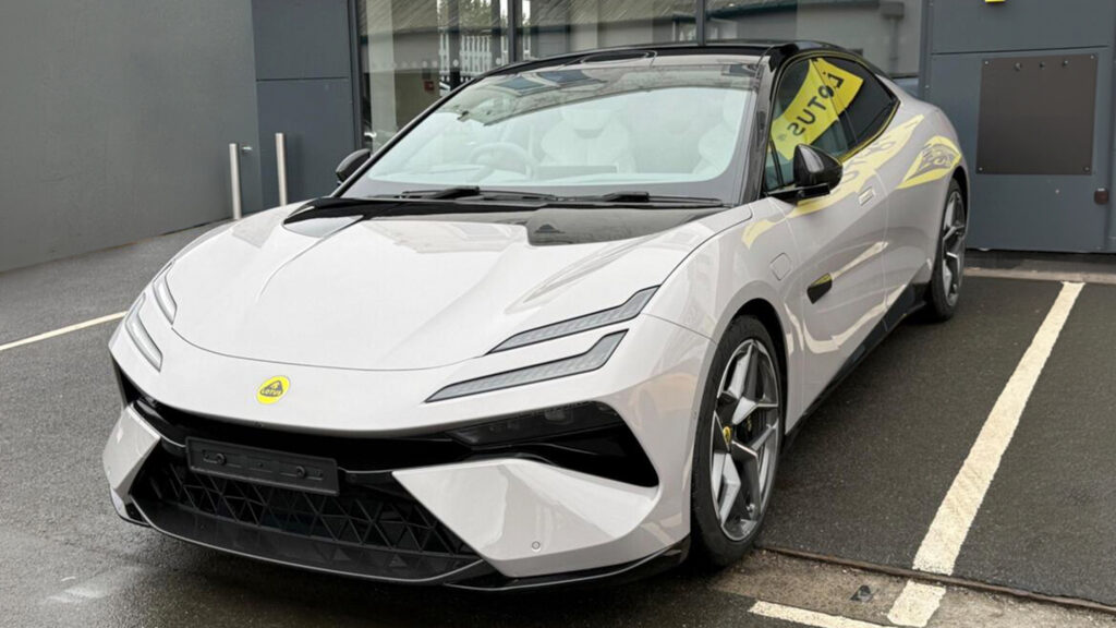 Lotus Wants $189K For Its 905-HP Taycan Rival, UK Dealers Will Take $121K