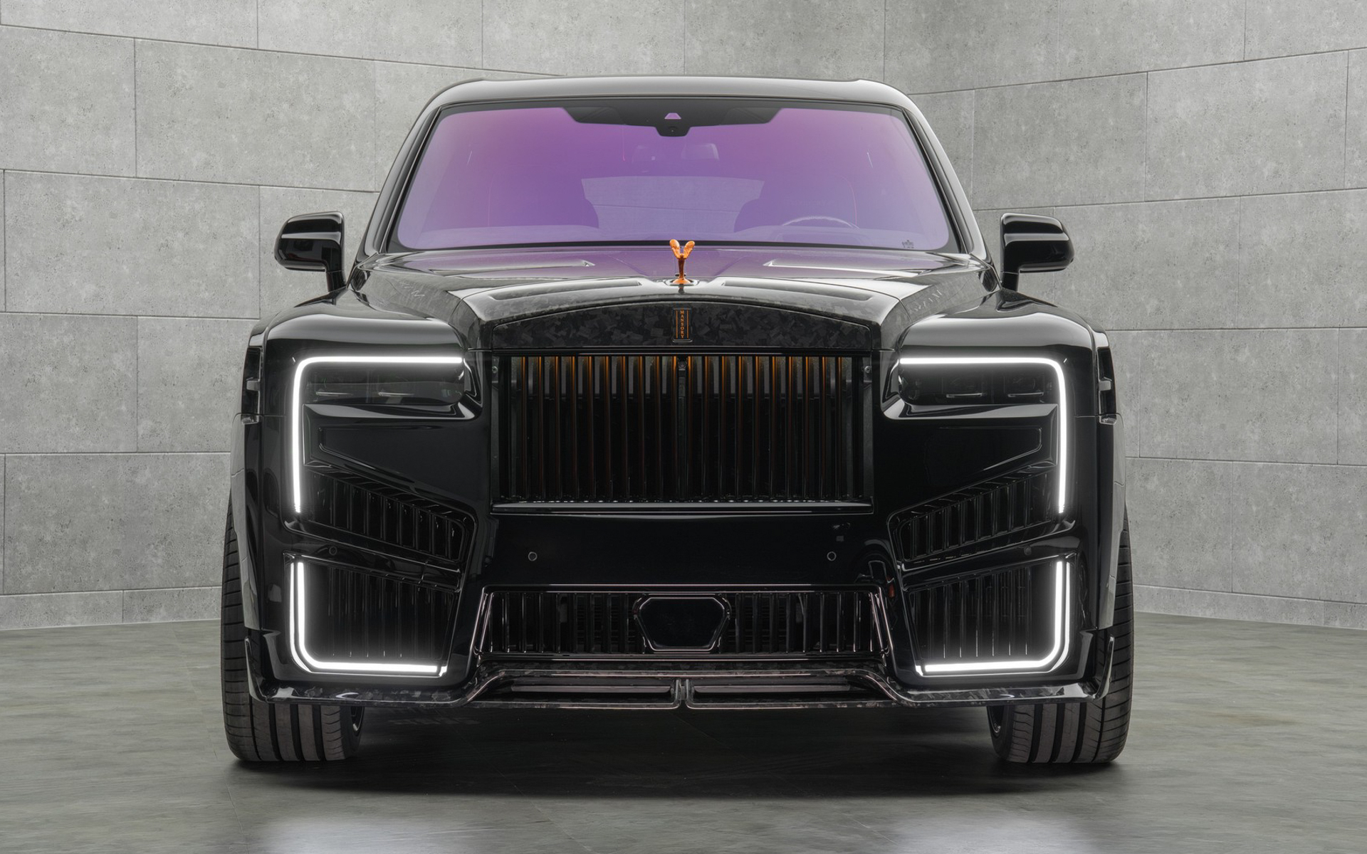 Mansory’s New Cullinan Has More Carbon Than A McLaren And Less Taste Than A Civic Type R