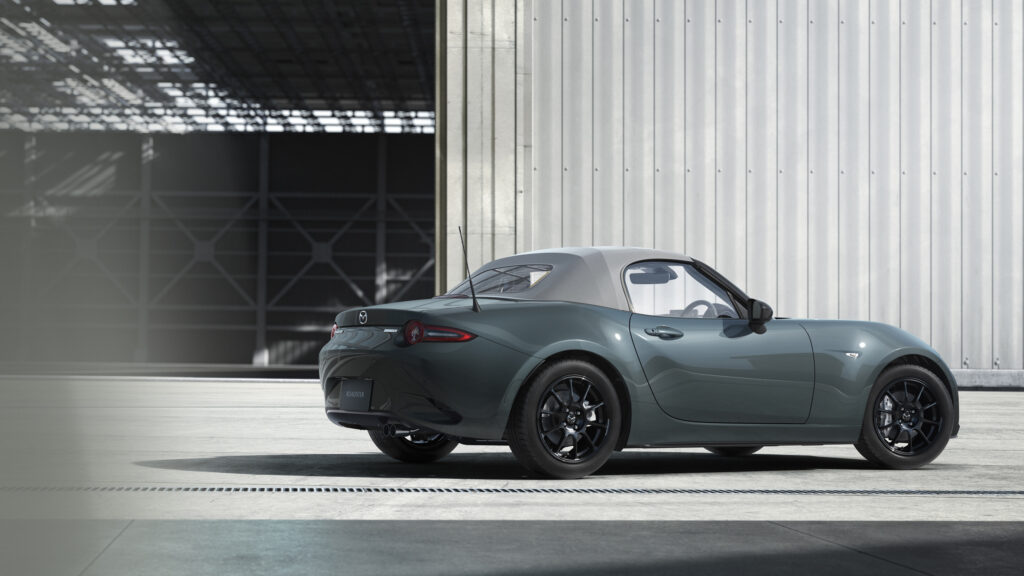  After 80 Greens, Mazda Finally Gives The ND Miata Its First