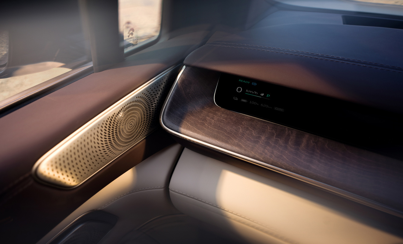 Nio’s New $57K Flagship Swaps Its Whole Battery Faster Than You Can Pump Gas