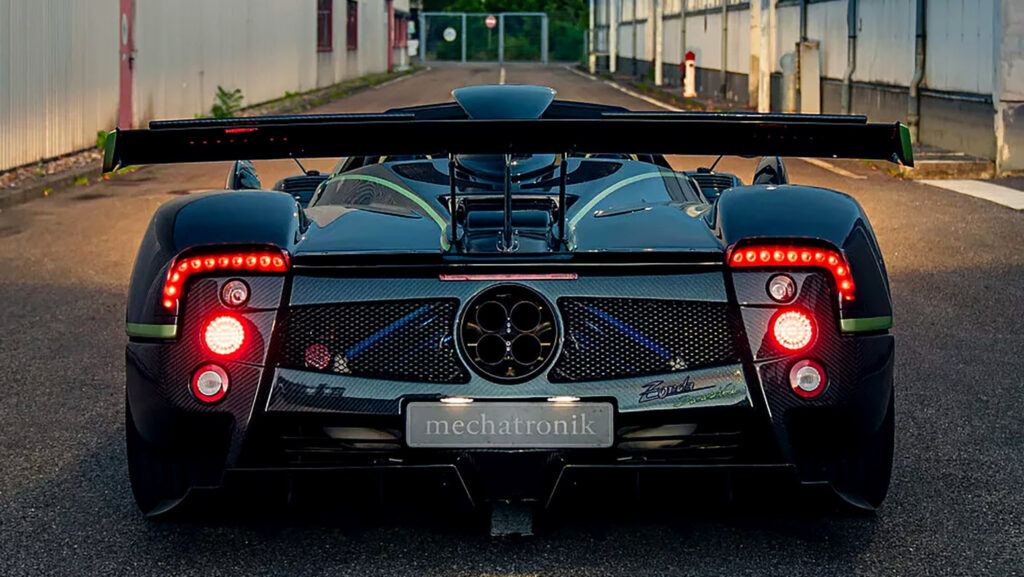 Alonso Found A Very Expensive Way To Forget Aston Martin’s Awful Season