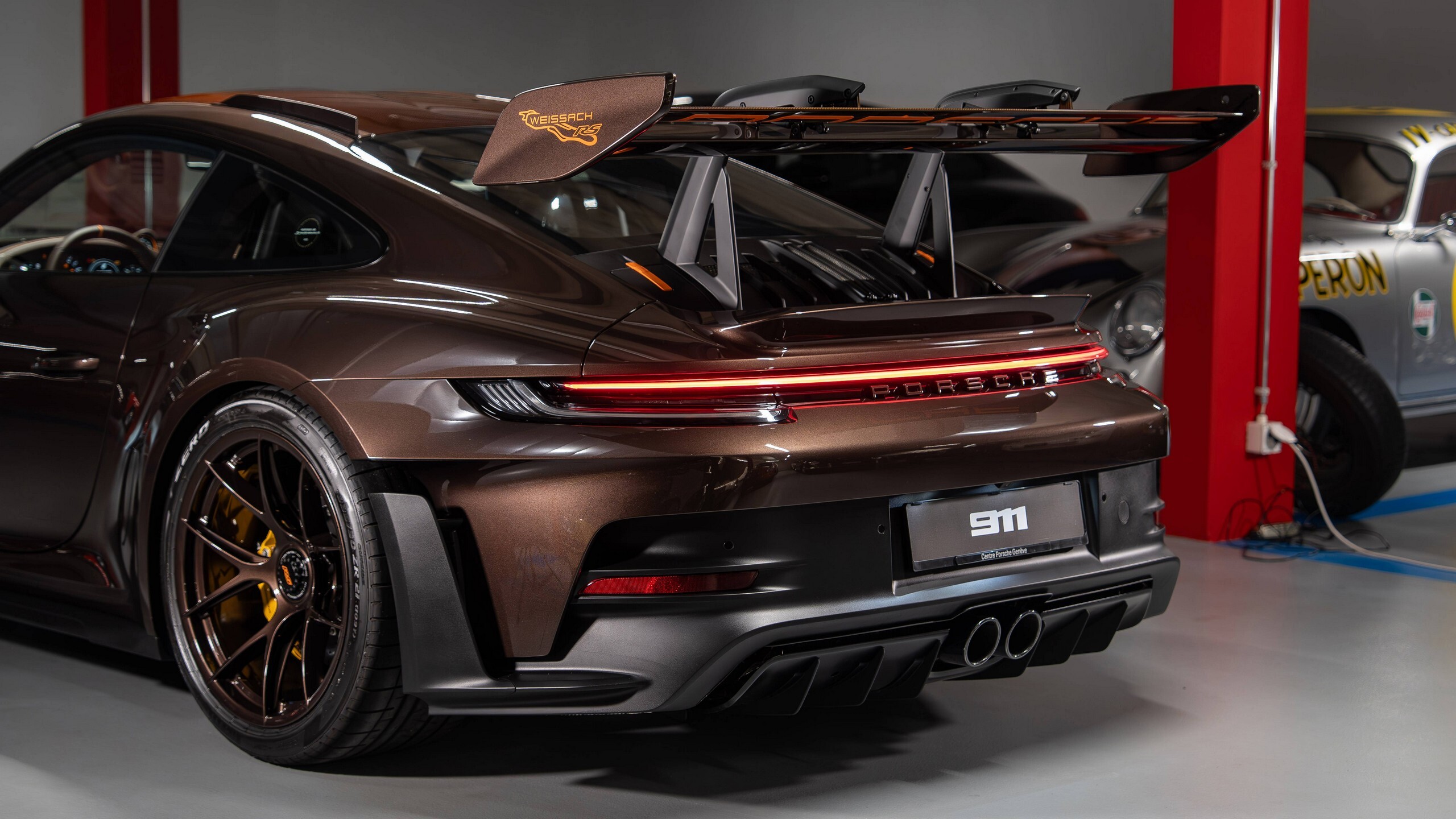 Porsche Just Built The Brownest 911 GT3 RS Ever