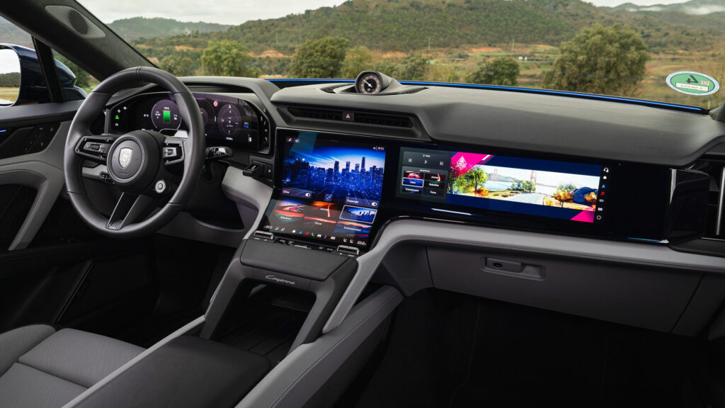 Цифрова панель приладів Porsche Cayenne EV