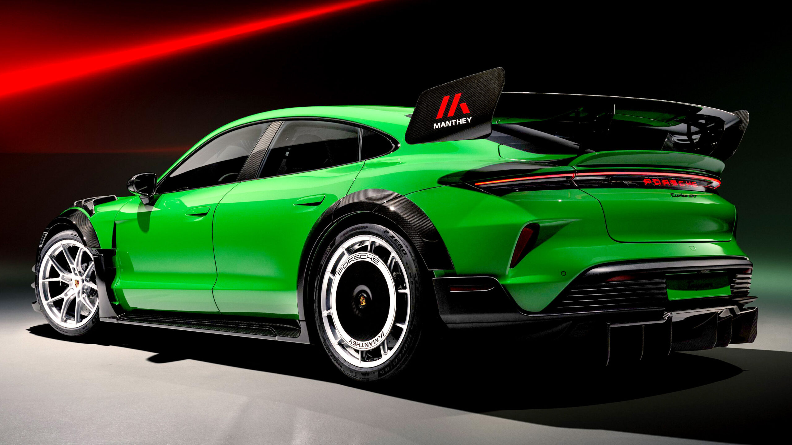 www.carscoops.com