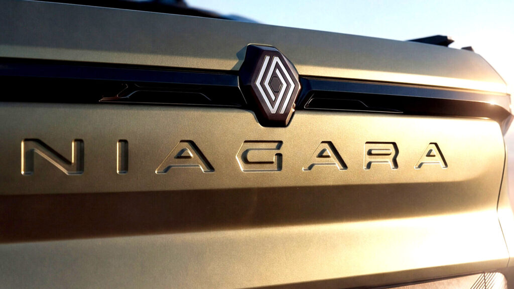 Renault Teases All-New Niagara Pickup