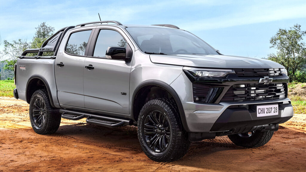  The US Got A New Colorado, Brazil Got The Old One With A Lift Kit Instead