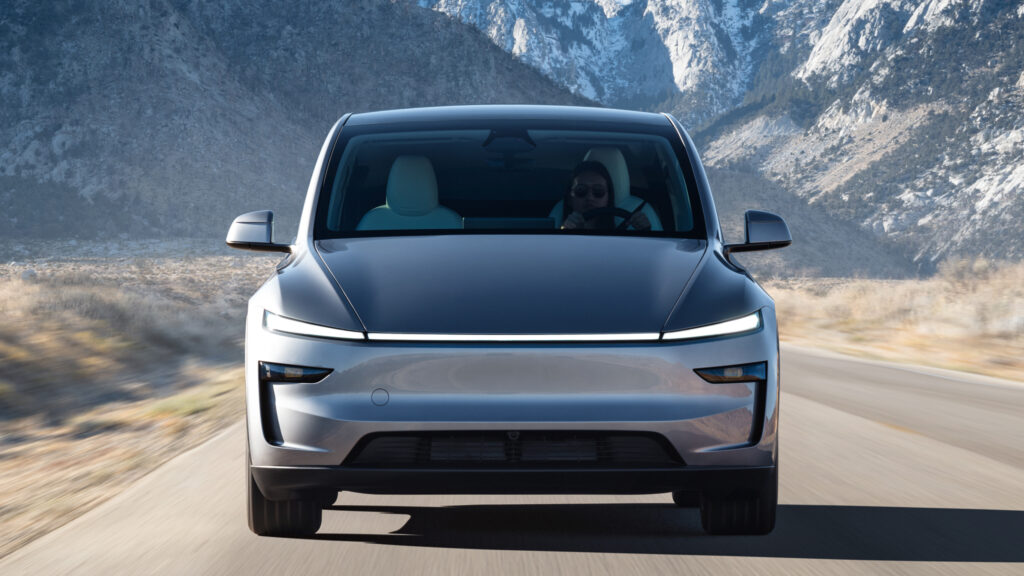  Tesla&rsquo;s Own Workers Reportedly Wouldn&rsquo;t Trust FSD To Drive Them Around