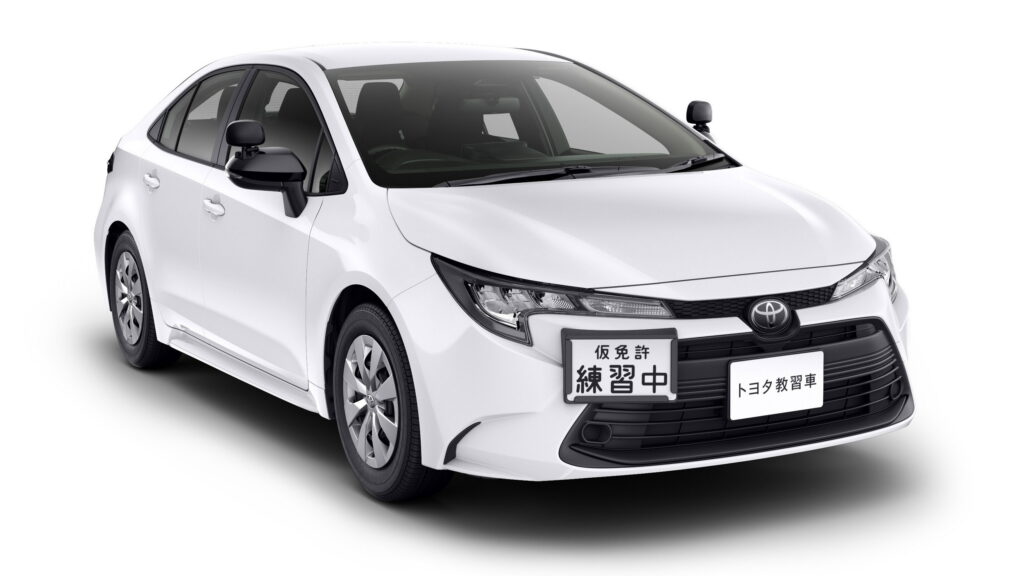  Toyota&rsquo;s Cheapest New Corolla Has A Manual And Six Pedals