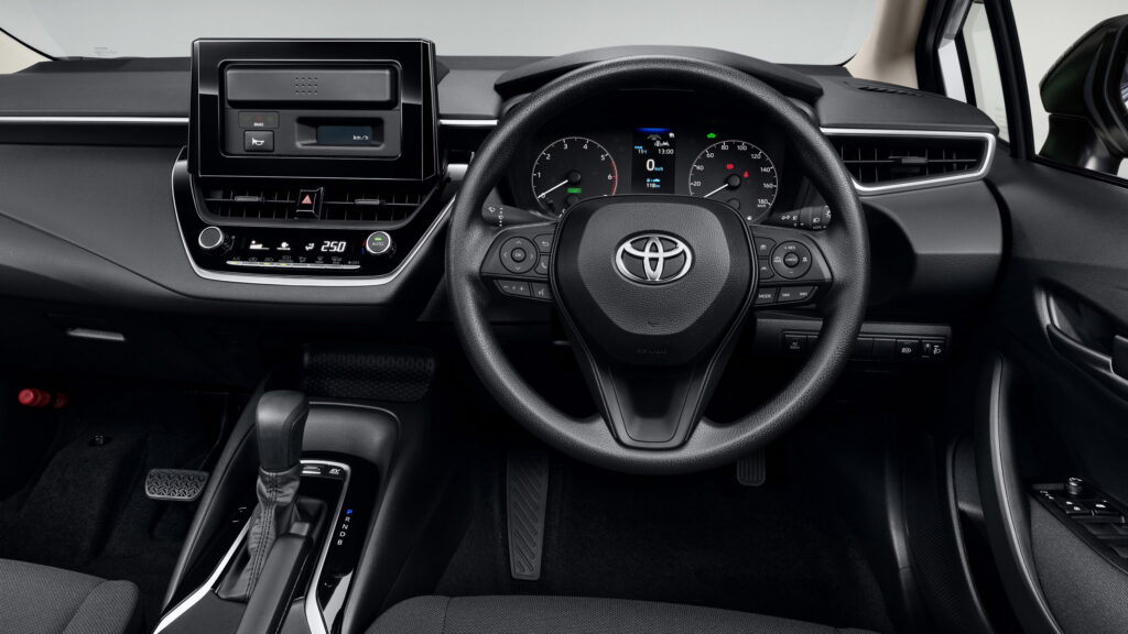 Інтер'єр Toyota Corolla для автошкіл