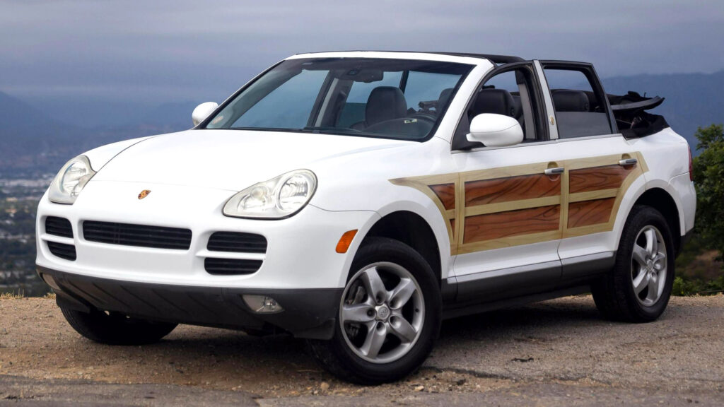 This Cayenne V8 Convertible’s Wood Is Fake, Its $11,315 Price Is Not