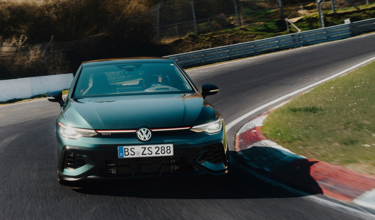 Honda’s Civic Type R Held This Record For 3 Years, VW’s 321 HP Golf Just Took It Back
