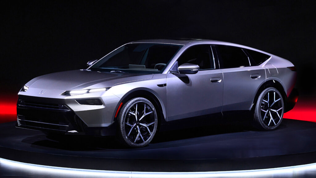  Honda Previews New Fastback Sedan And Next Acura RDX, And Neither Is An EV