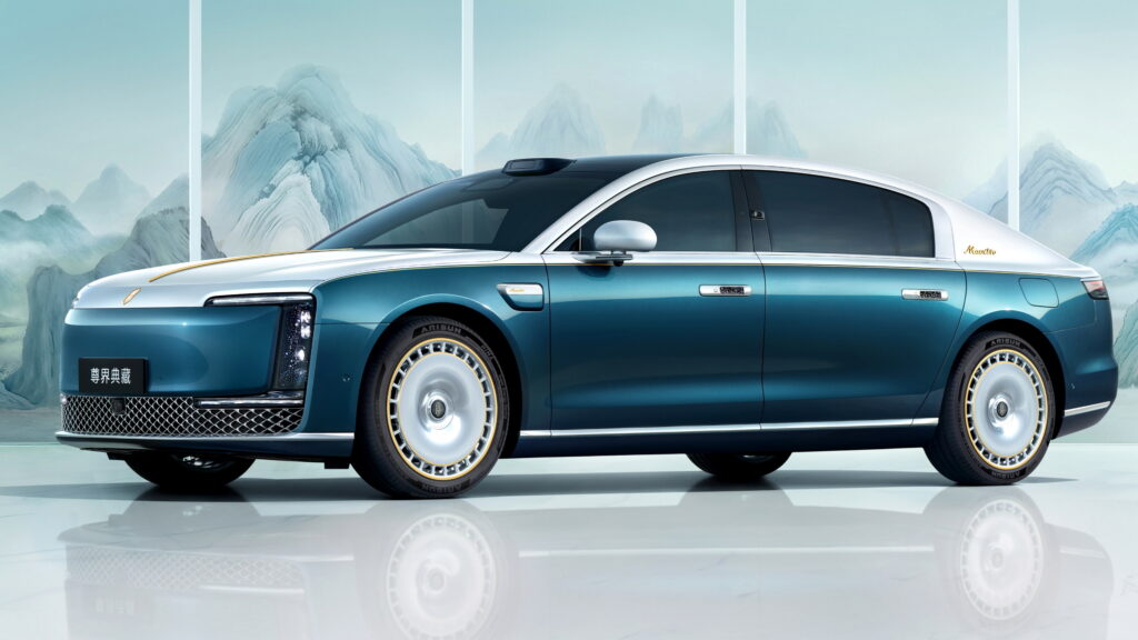 $294,000 Buys You A Gold-Trimmed Chinese Sedan For Less Than Half A Rolls-Royce