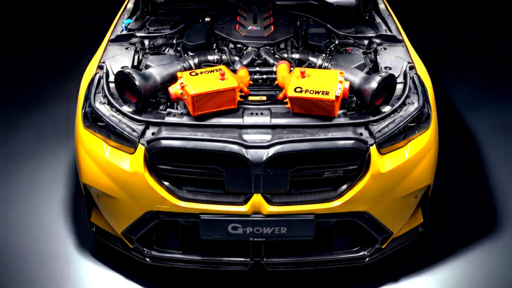 BMW M5 від G-Power лише на 1 кінську силу поступається оригінальному Bugatti Veyron