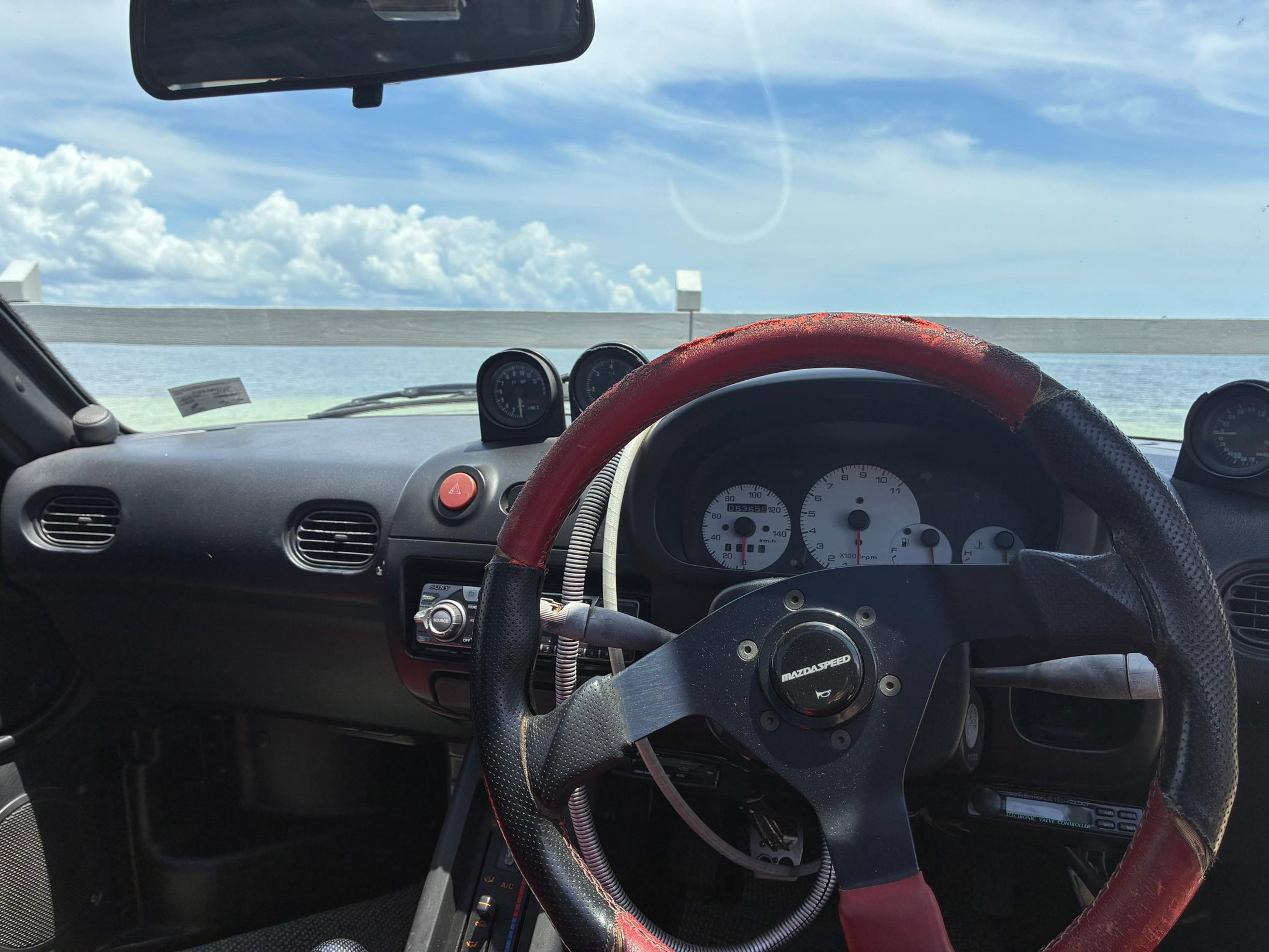 Mazda’s Kei Supercar Only Has 63 HP But Still Pulls Miata Money