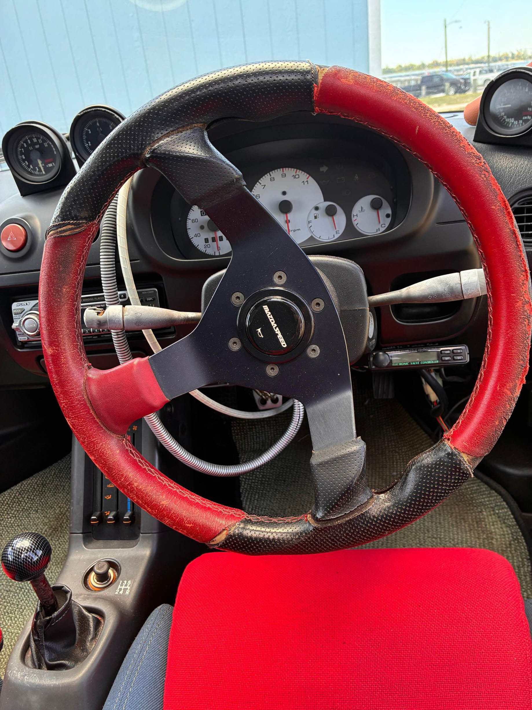 Mazda’s Kei Supercar Only Has 63 HP But Still Pulls Miata Money