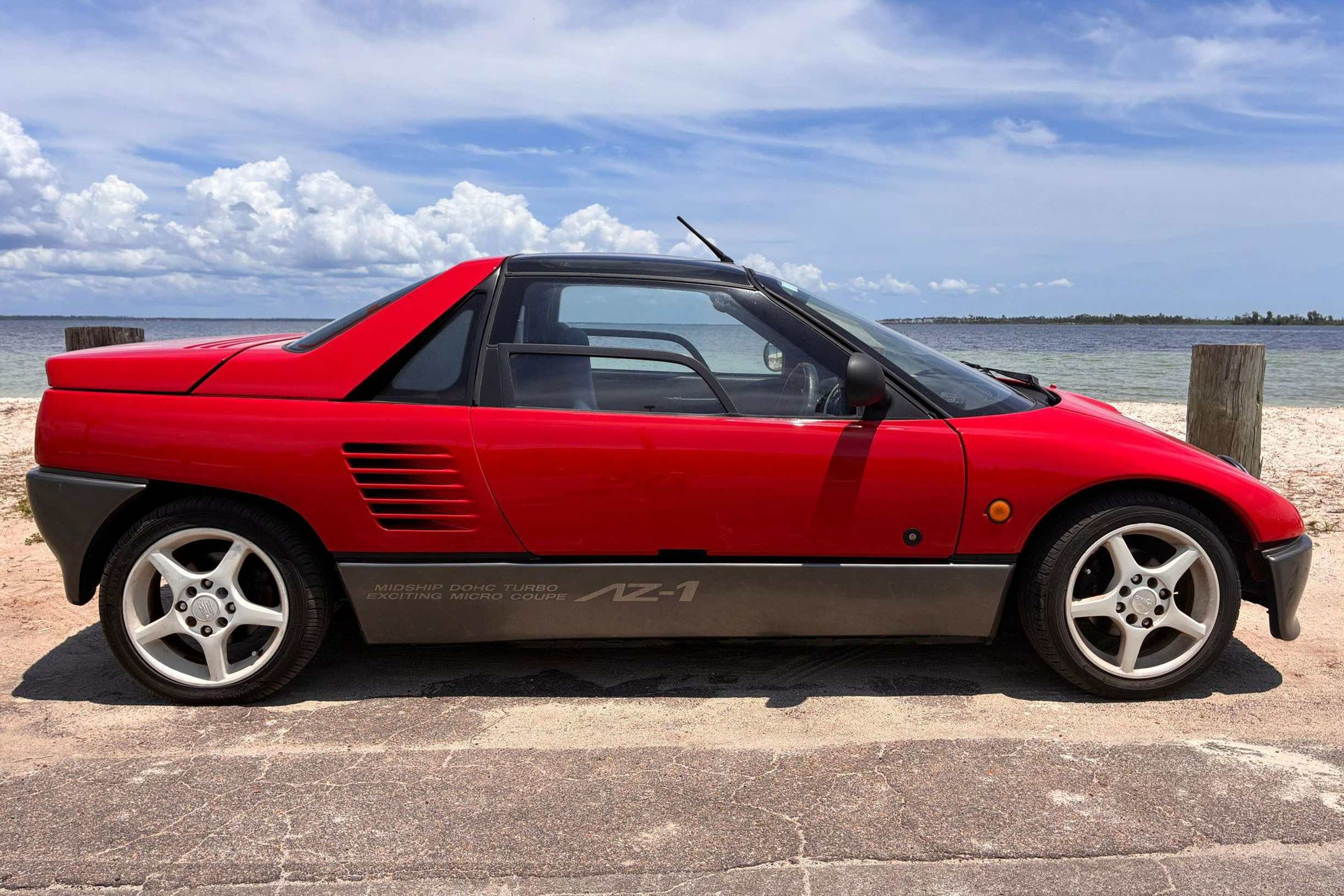 Mazda’s Kei Supercar Only Has 63 HP But Still Pulls Miata Money