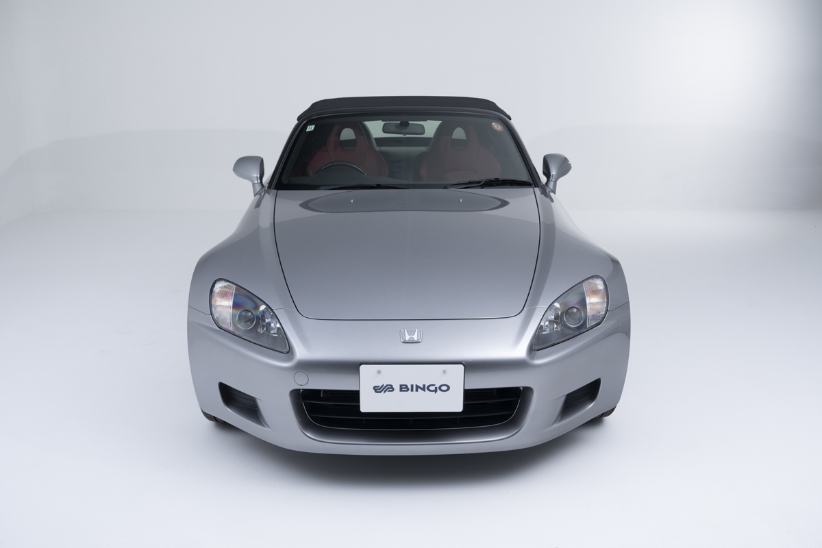 A 679-Mile 2000 Honda S2000 Was Hiding In A Barn
