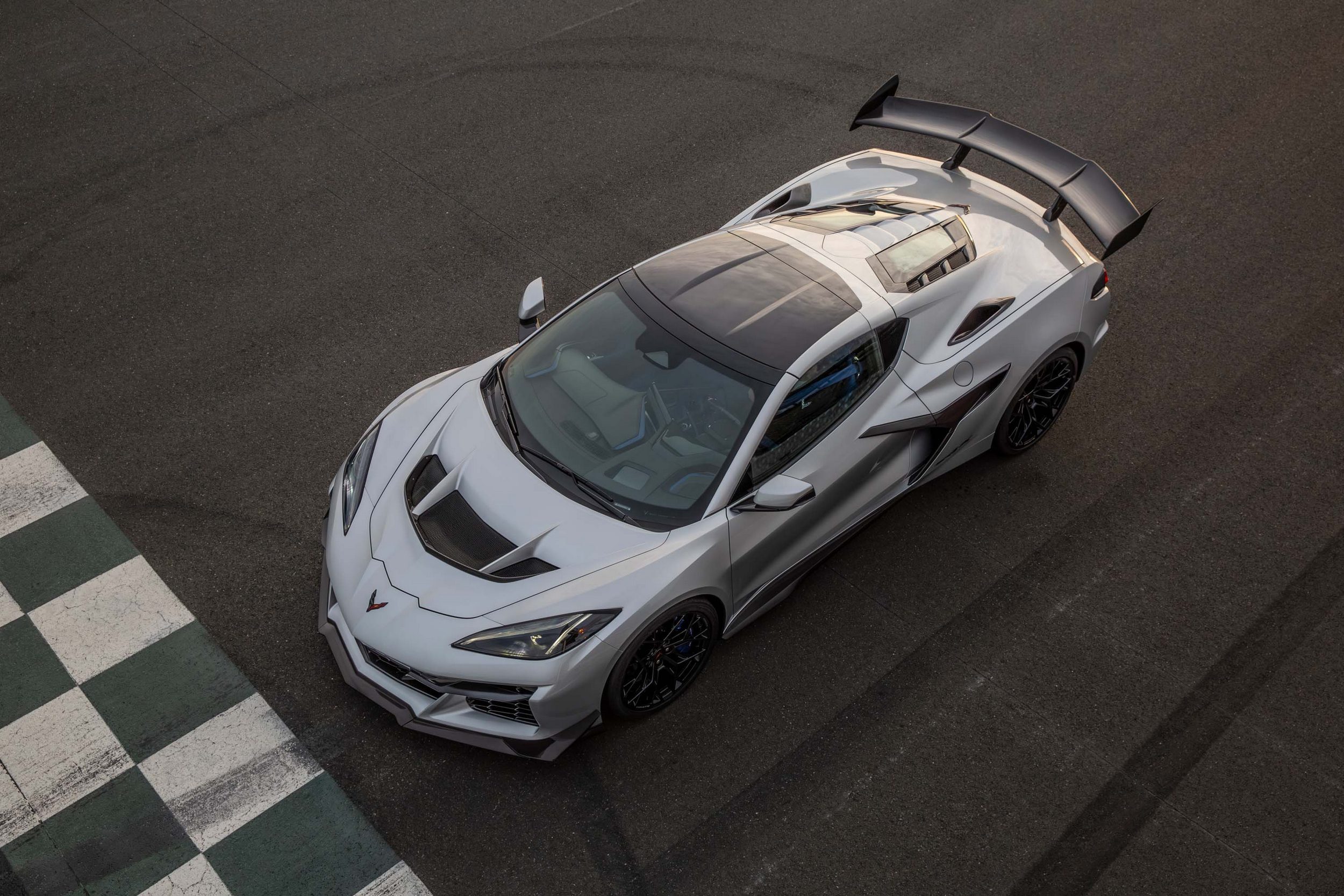 1250 HP Corvette ZR1X Aiming For New Pikes Peak Production Record
