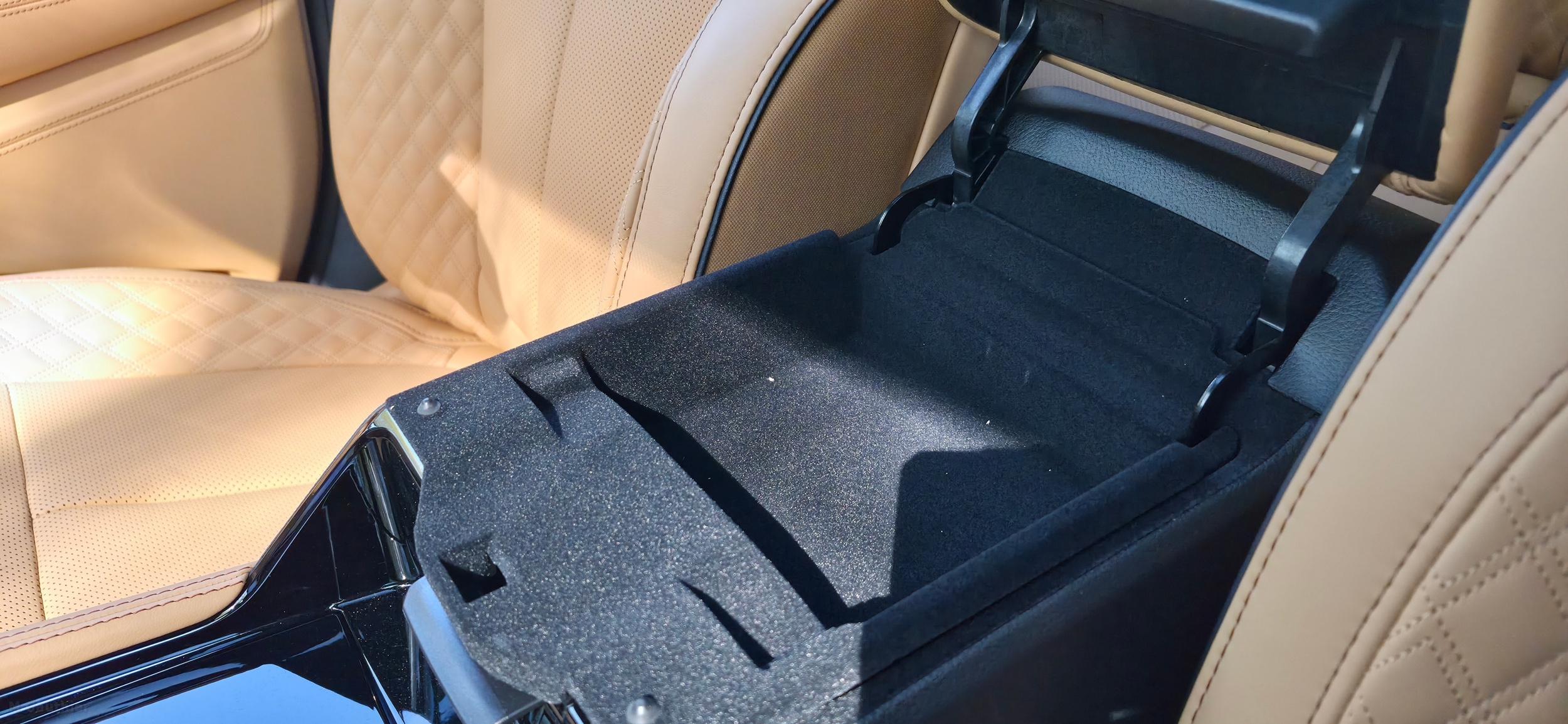 2026 Jeep Grand Cherokee MG Carscoops 607 204