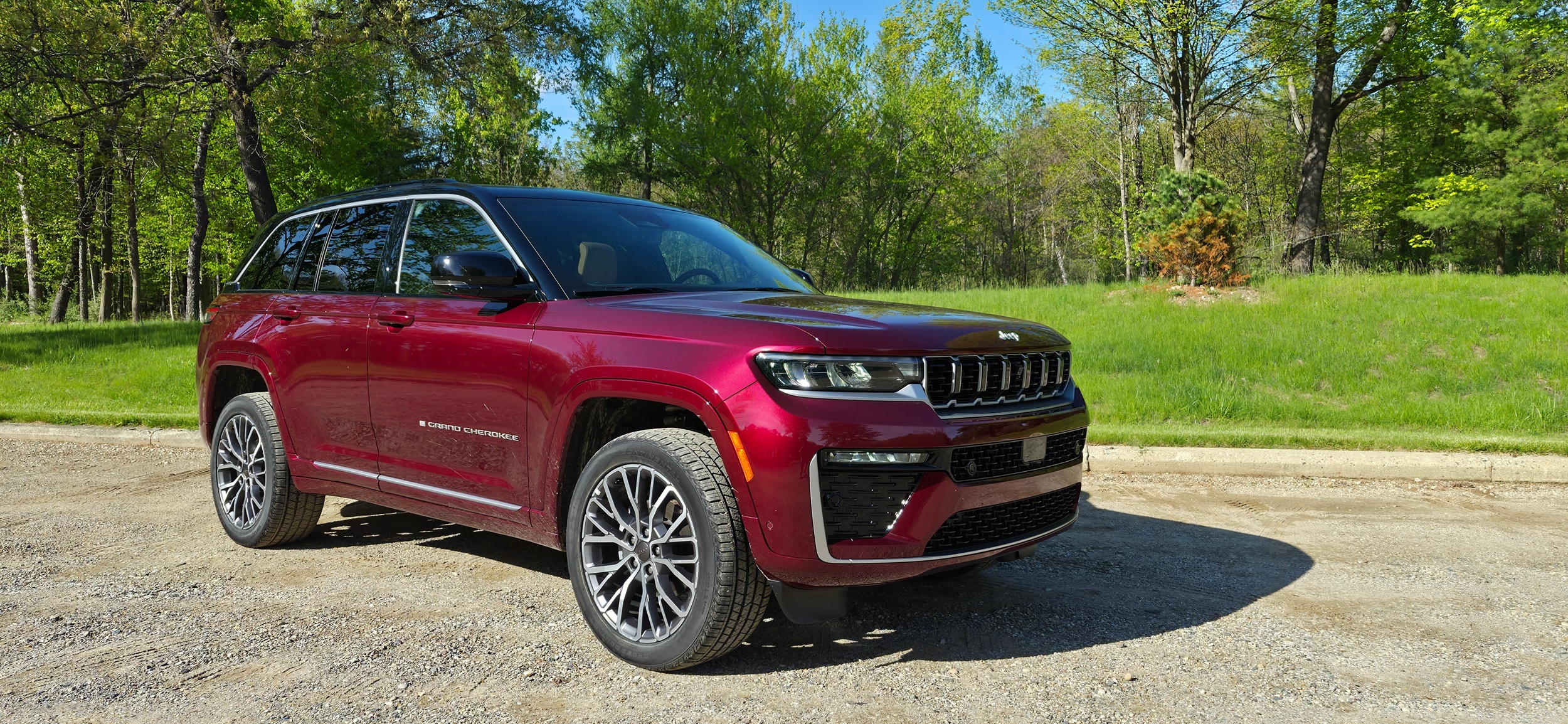 2026 Jeep Grand Cherokee MG Carscoops 607 30