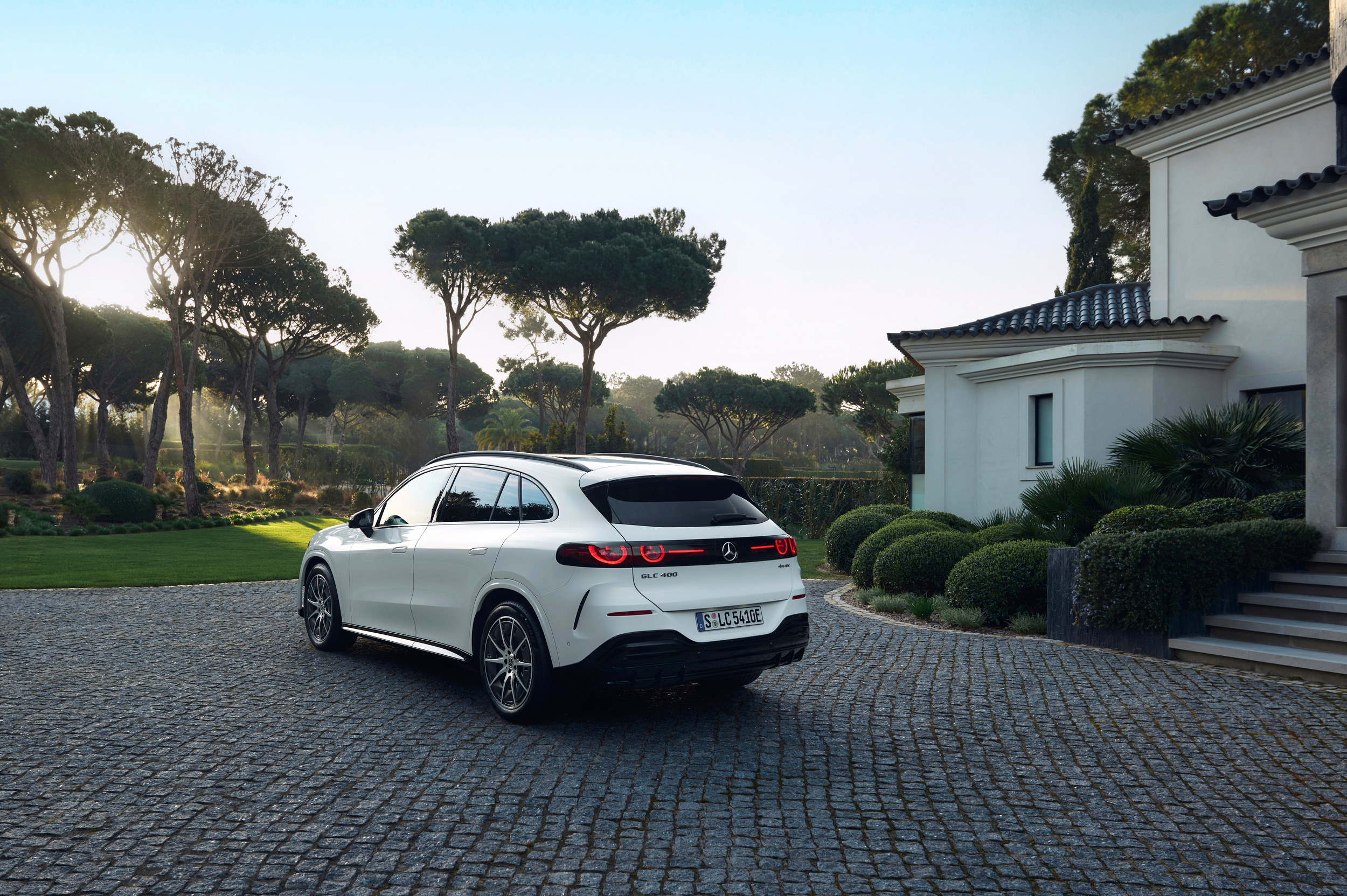 Mercedes Expands The GLC Electric’s Lineup With Cheaper Models