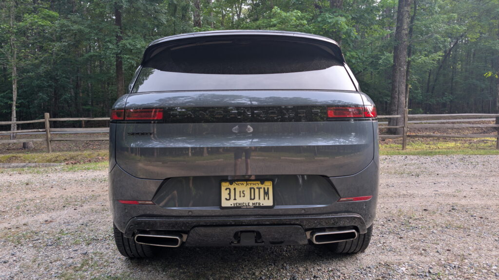  The 2026 Range Rover Sport PHEV Is A Master Of Nothing And That&rsquo;s Its Trick | Review