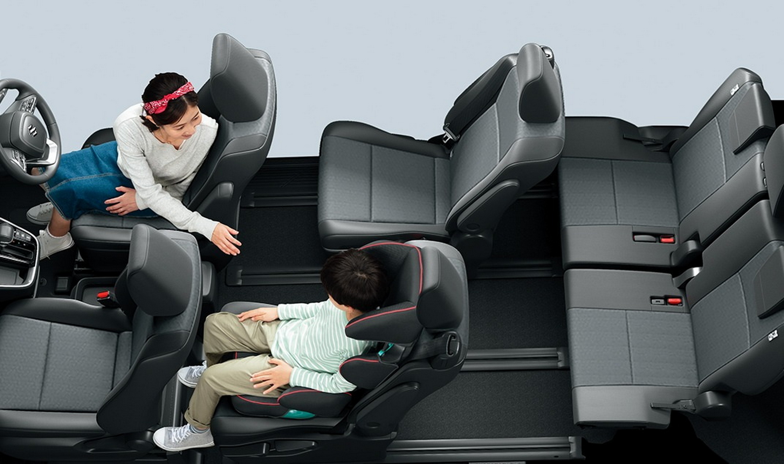 Suzuki’s New Minivan Now Has Room For Eight, And A Grille Sized For Twelve
