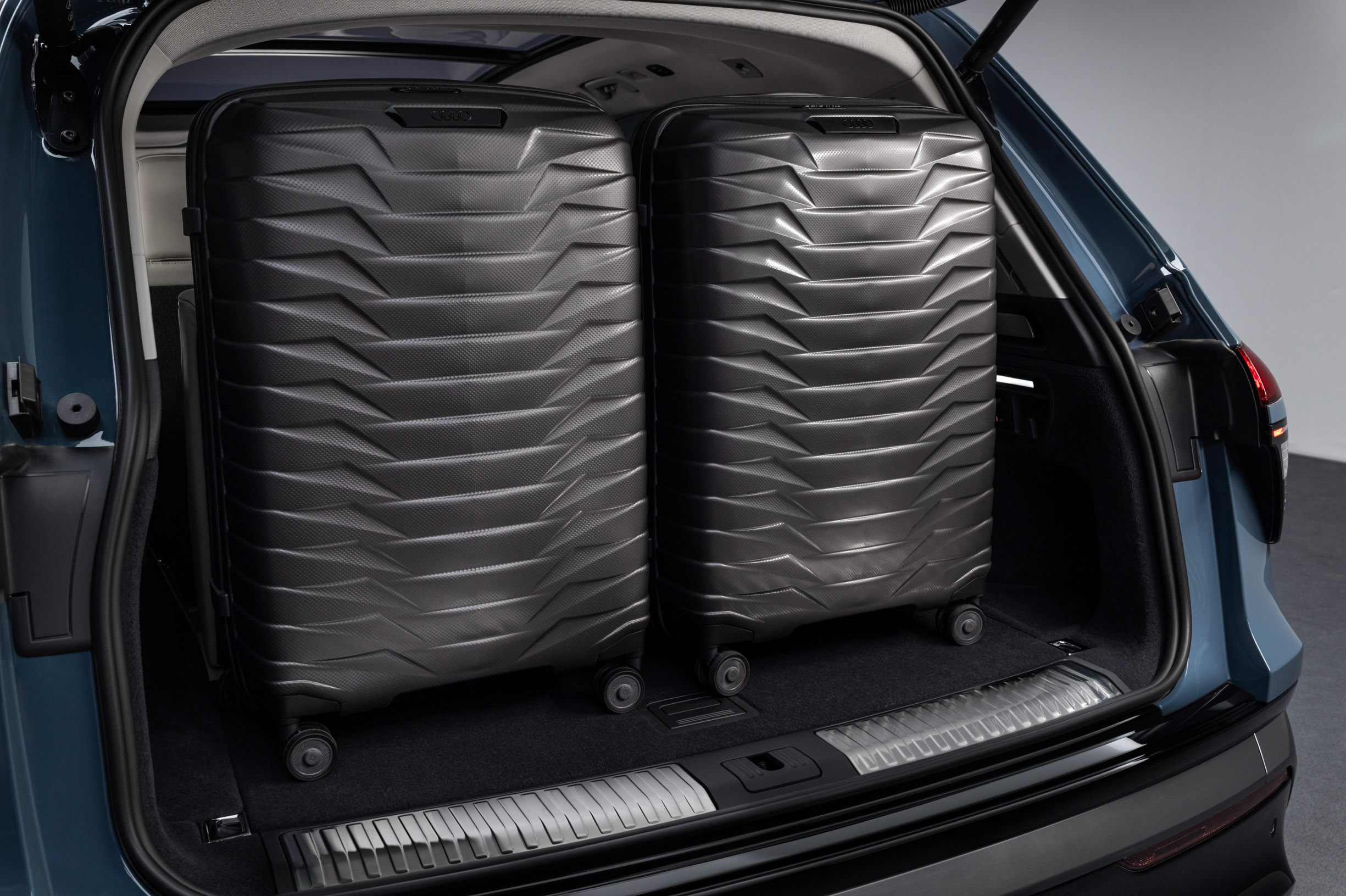 Audi’s New Q7 Will Pull Itself Over If You Pass Out While Enjoying A Massage