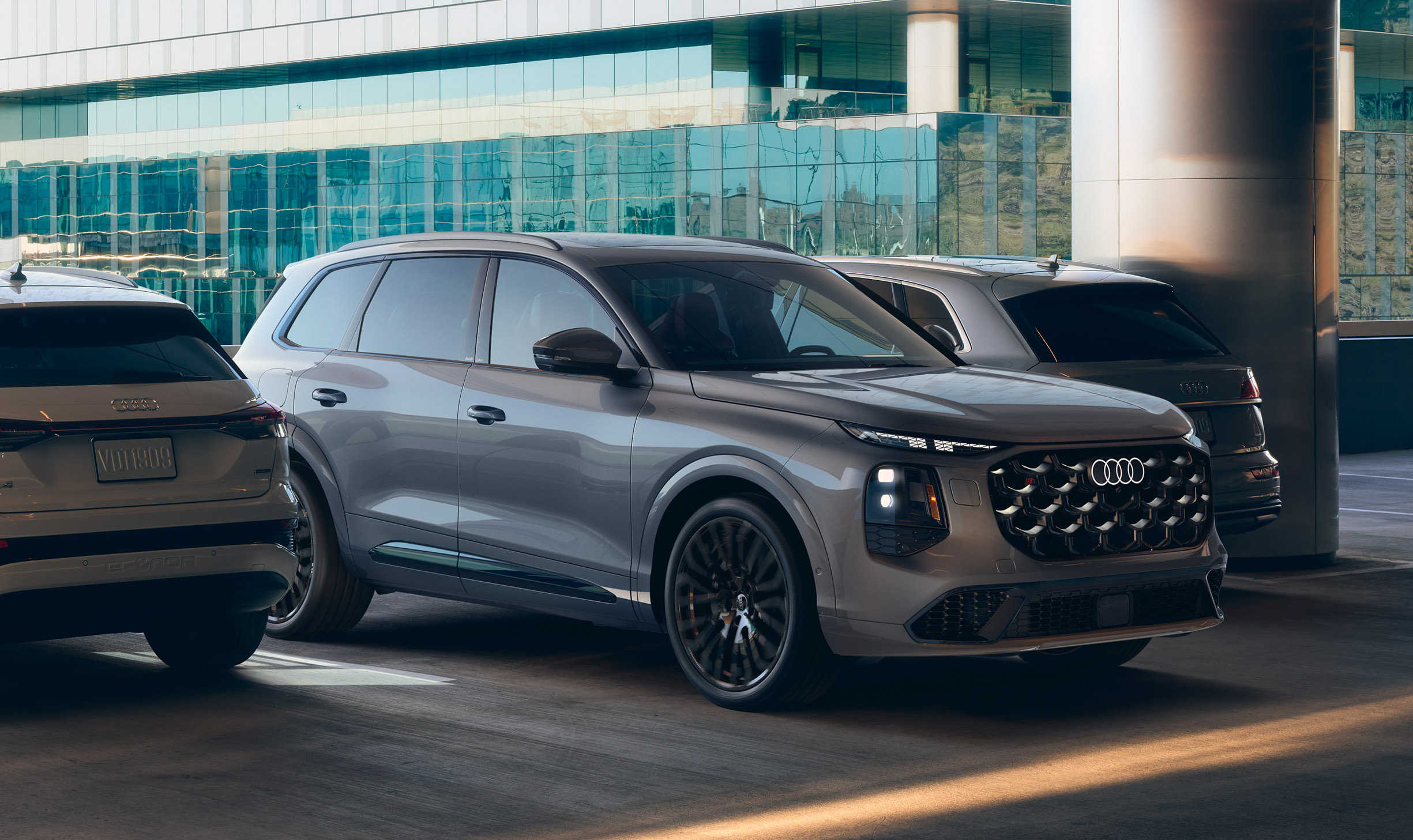Audi’s New Q7 Will Pull Itself Over If You Pass Out While Enjoying A Massage