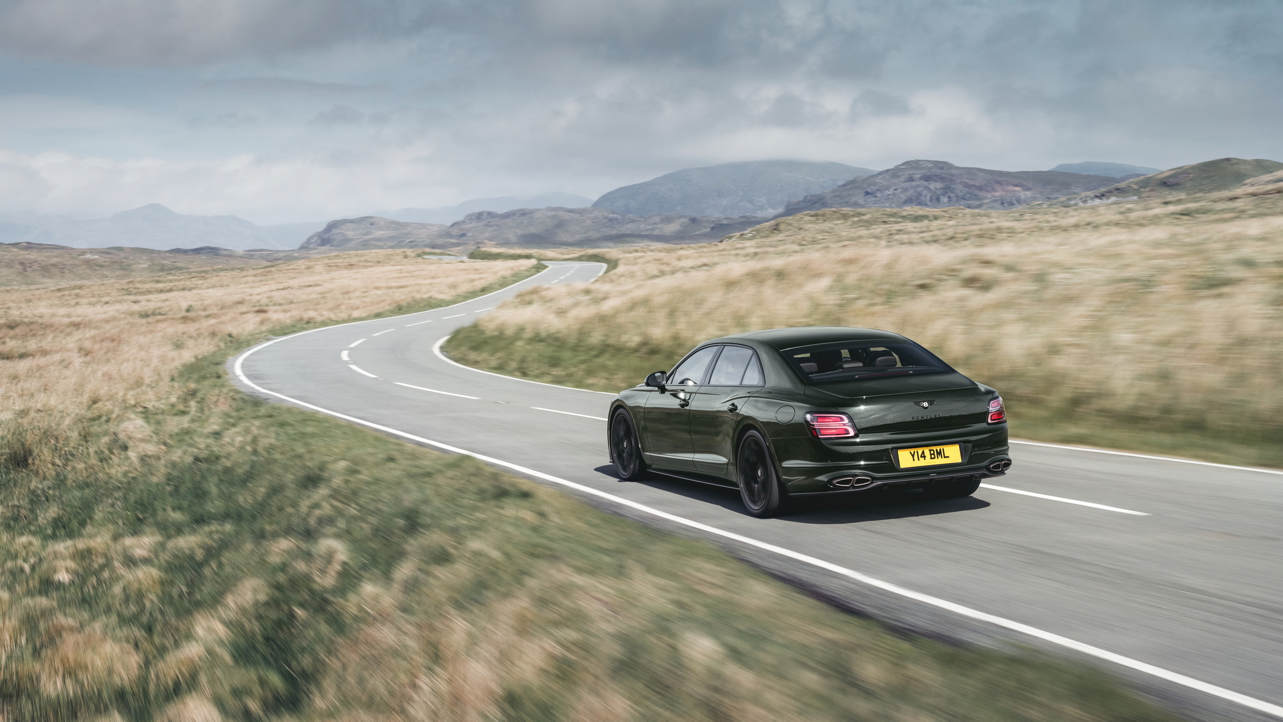 Bentley’s New Flying Spur Drops A Design Tradition It Held Since 1962