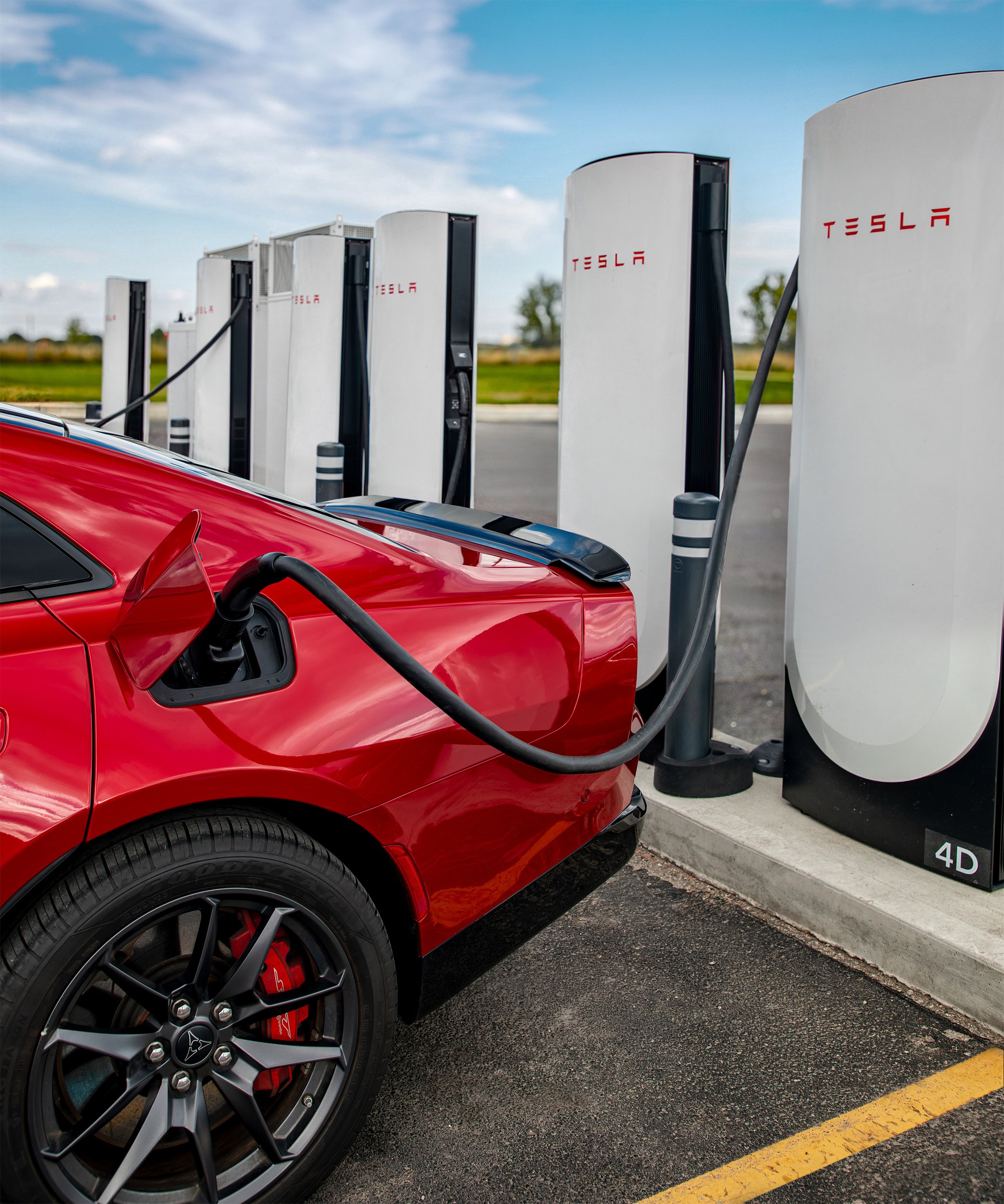 Dodge Slaps Зростання ціни на 2027 Charger EV на 12 500 доларів США, щоб знизити попит