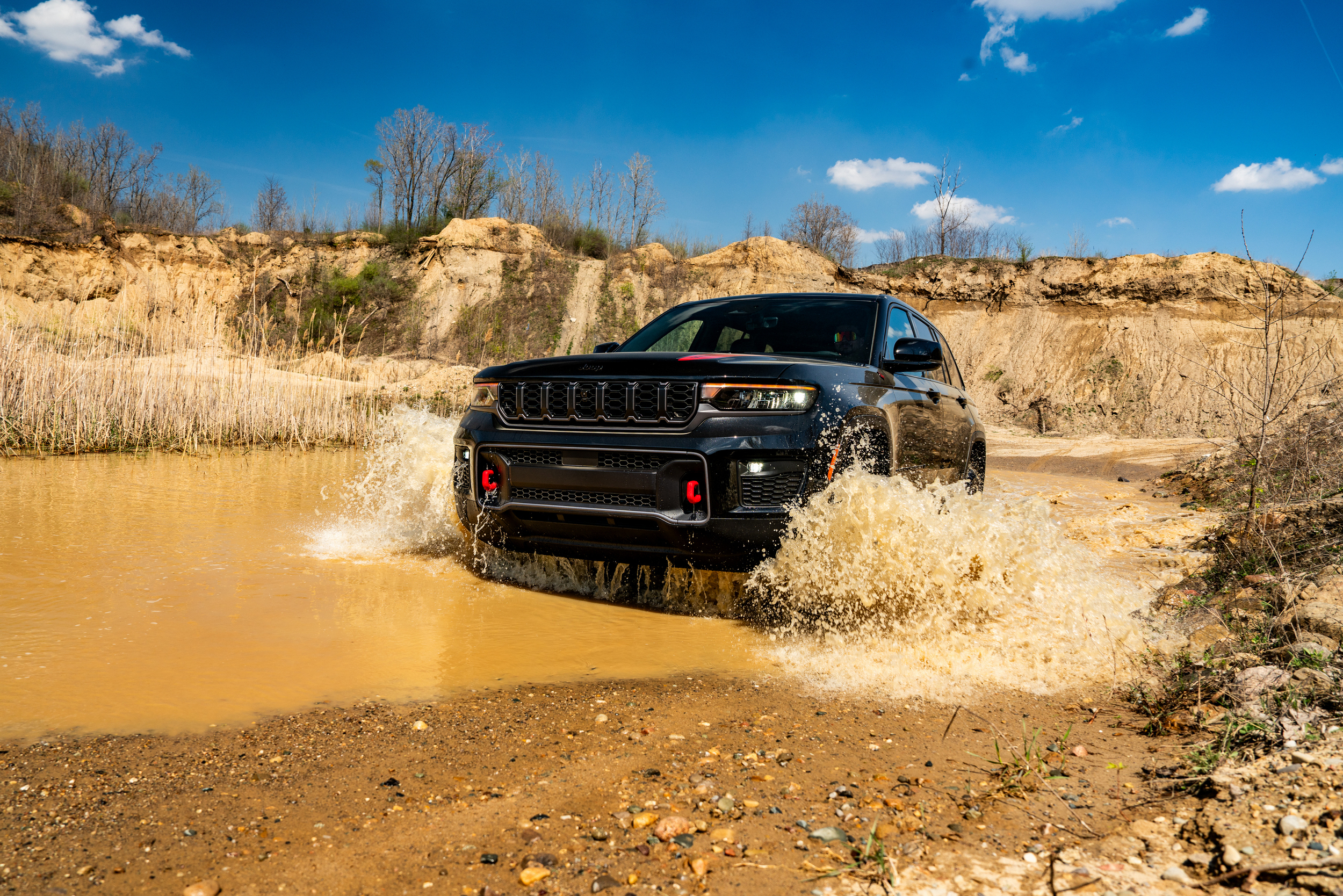 2027 Jeep Grand Cherokee 615 4
