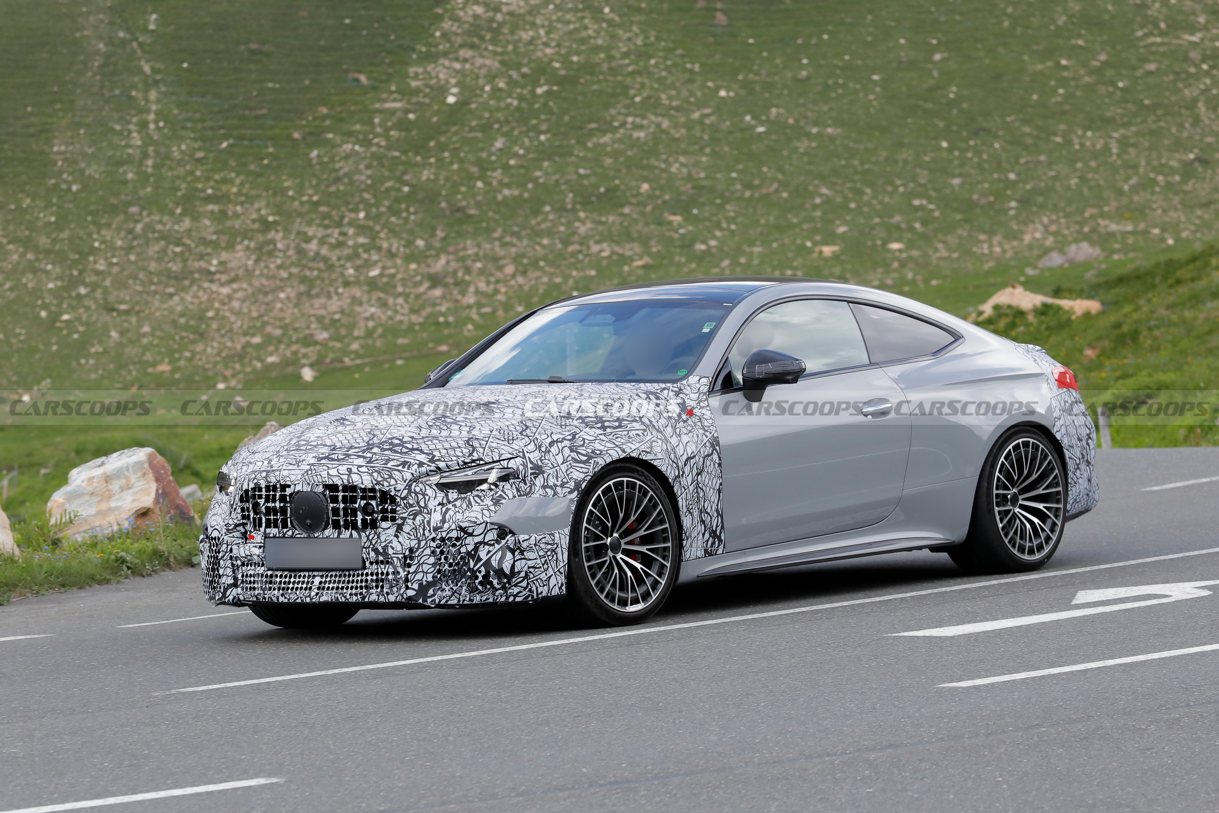 New Mercedes-AMG CLE 63 Reveals Its V8 Engine For The First Time