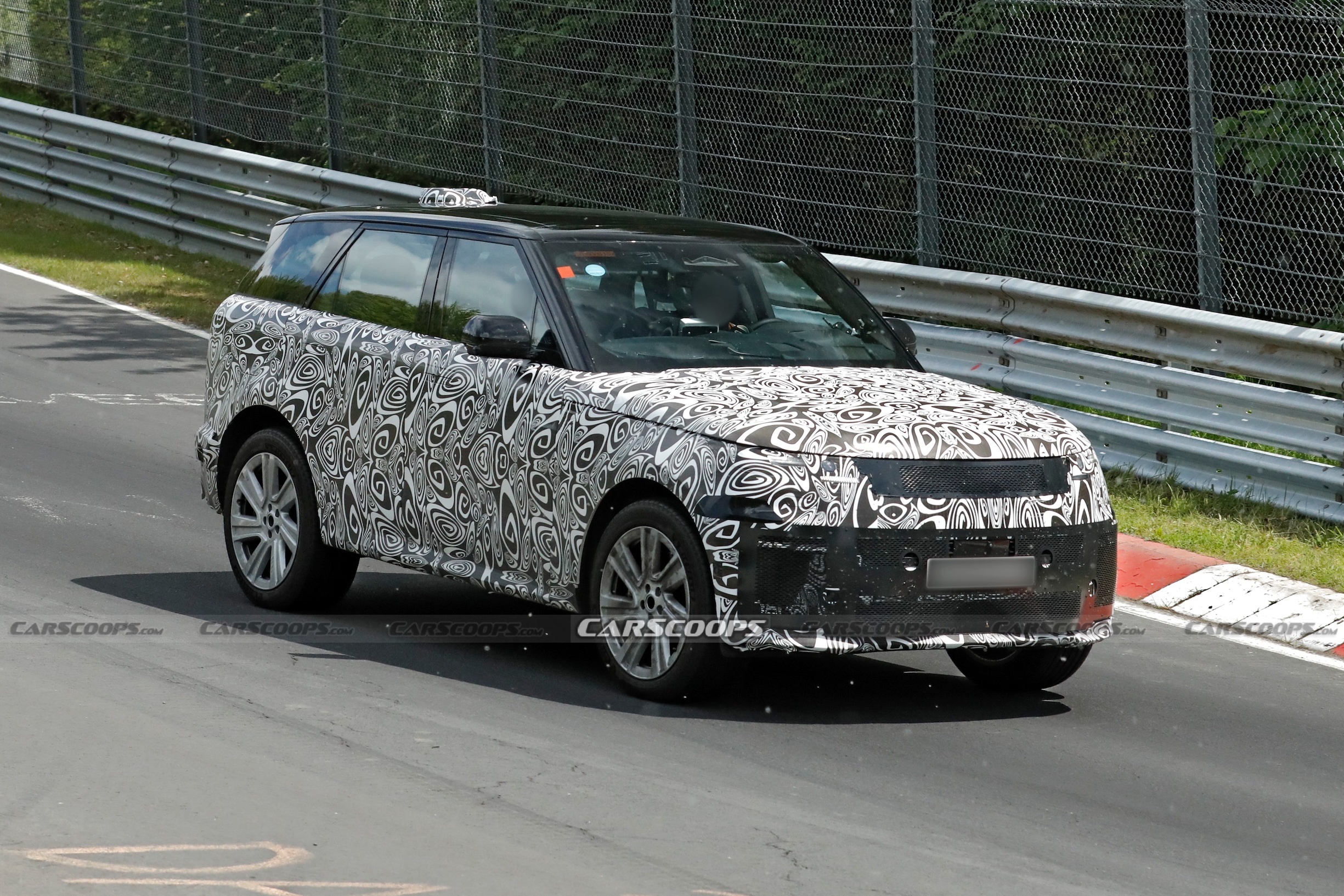 2027 Range Rover Sport facelift 00003