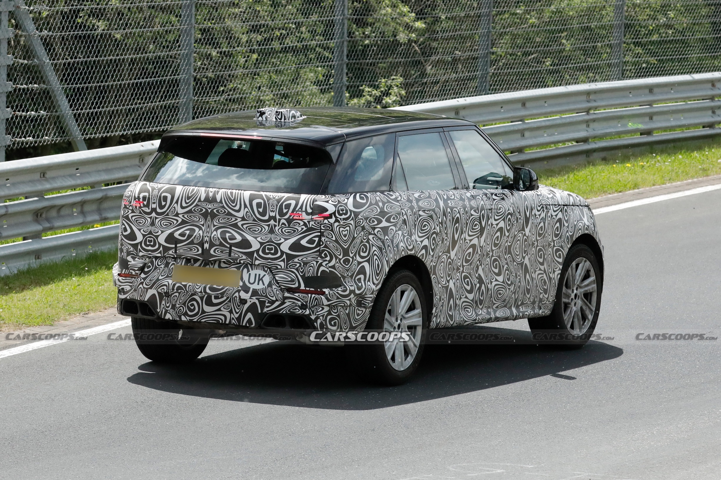 2027 Range Rover Sport facelift 00010
