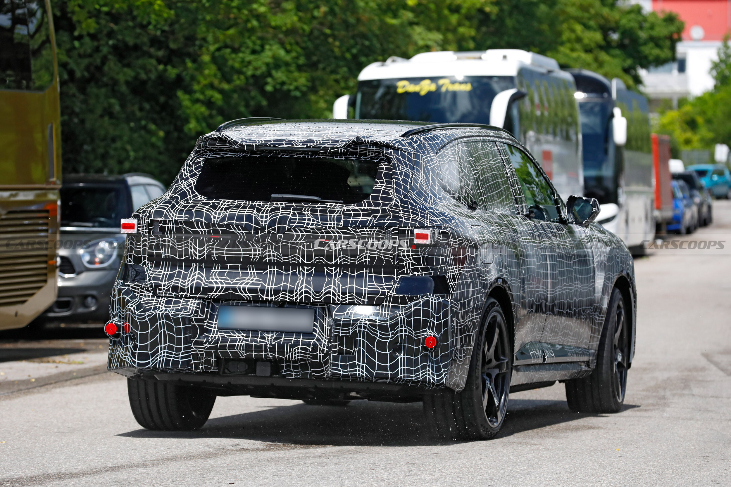 BMW’s New iX5 M Could Make The Gas X5 M Look Weak