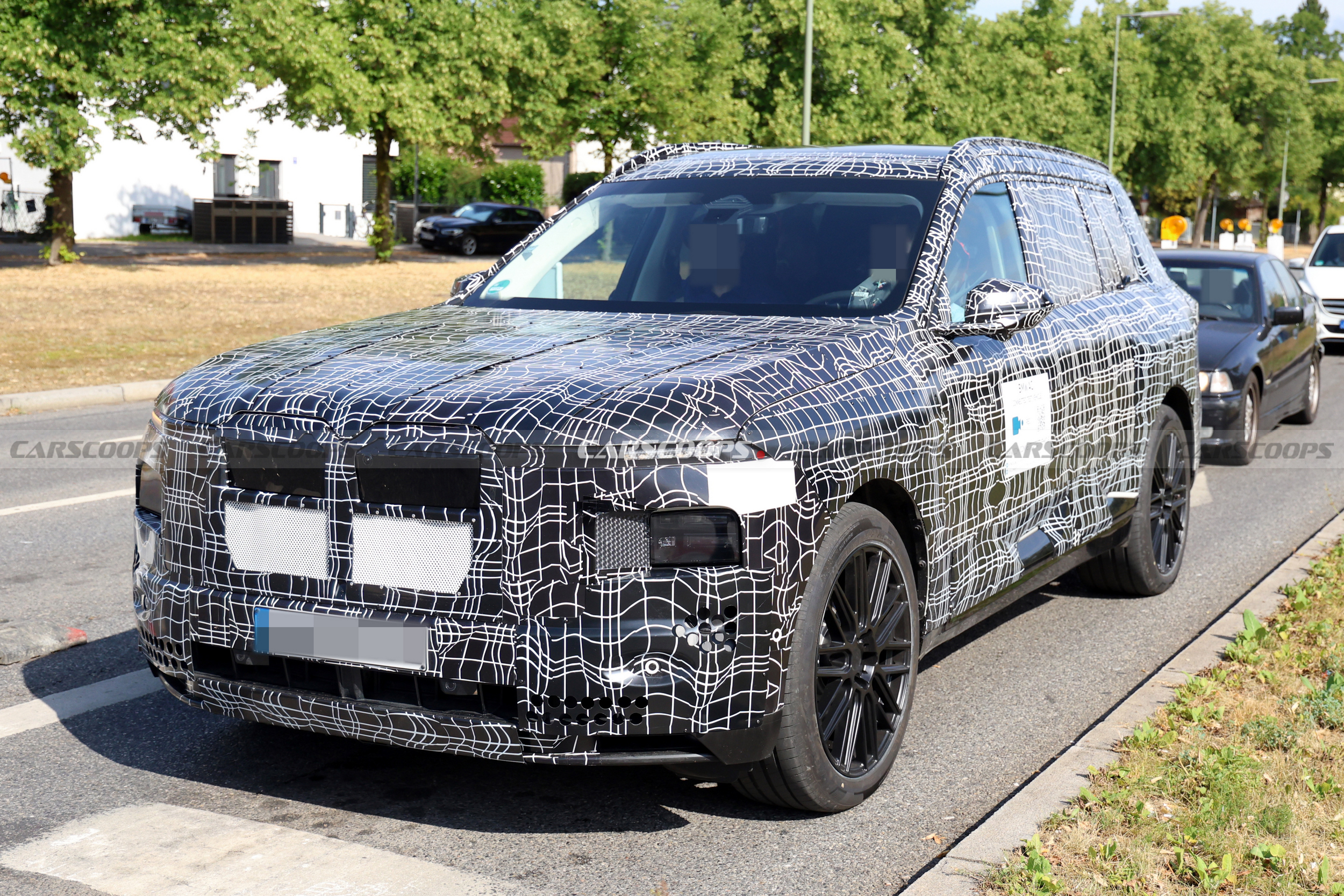 El crossover eléctrico insignia de BMW: el próximo iX7