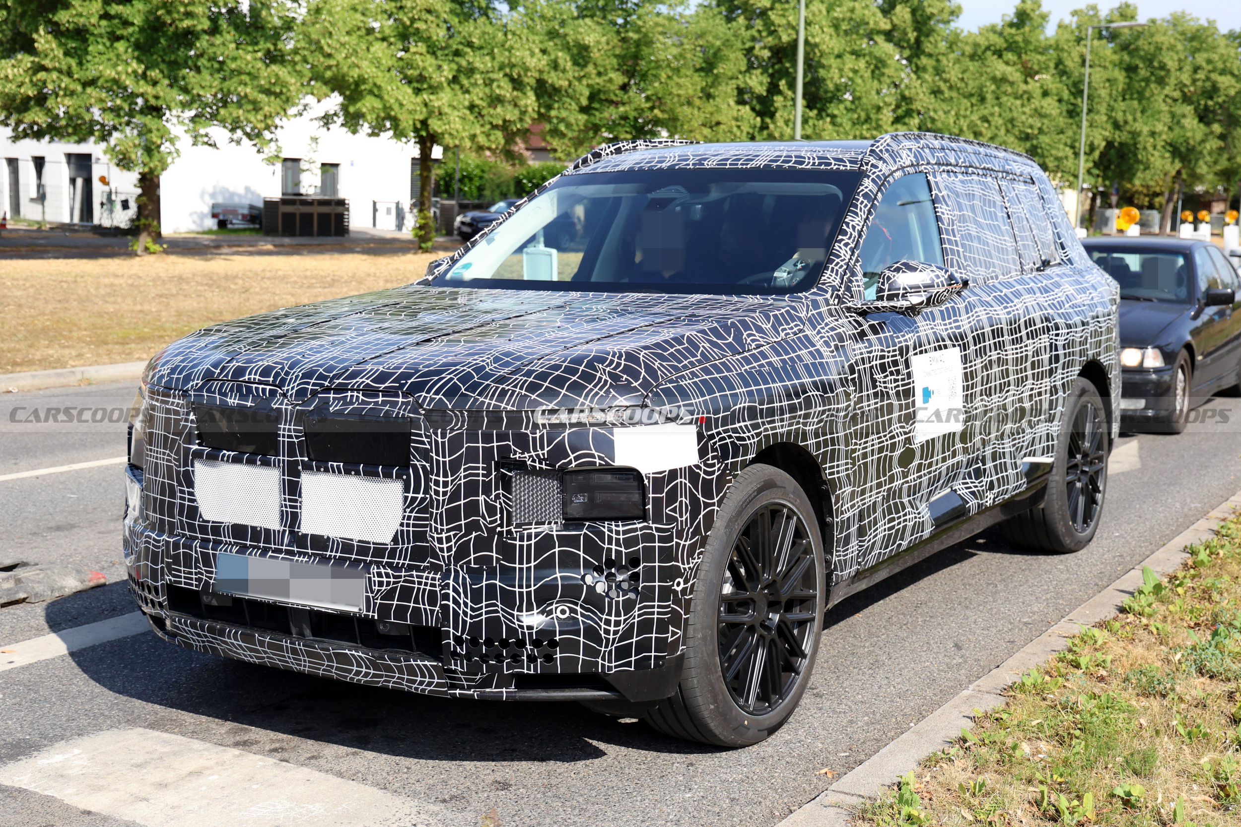 El crossover eléctrico insignia de BMW: el próximo iX7