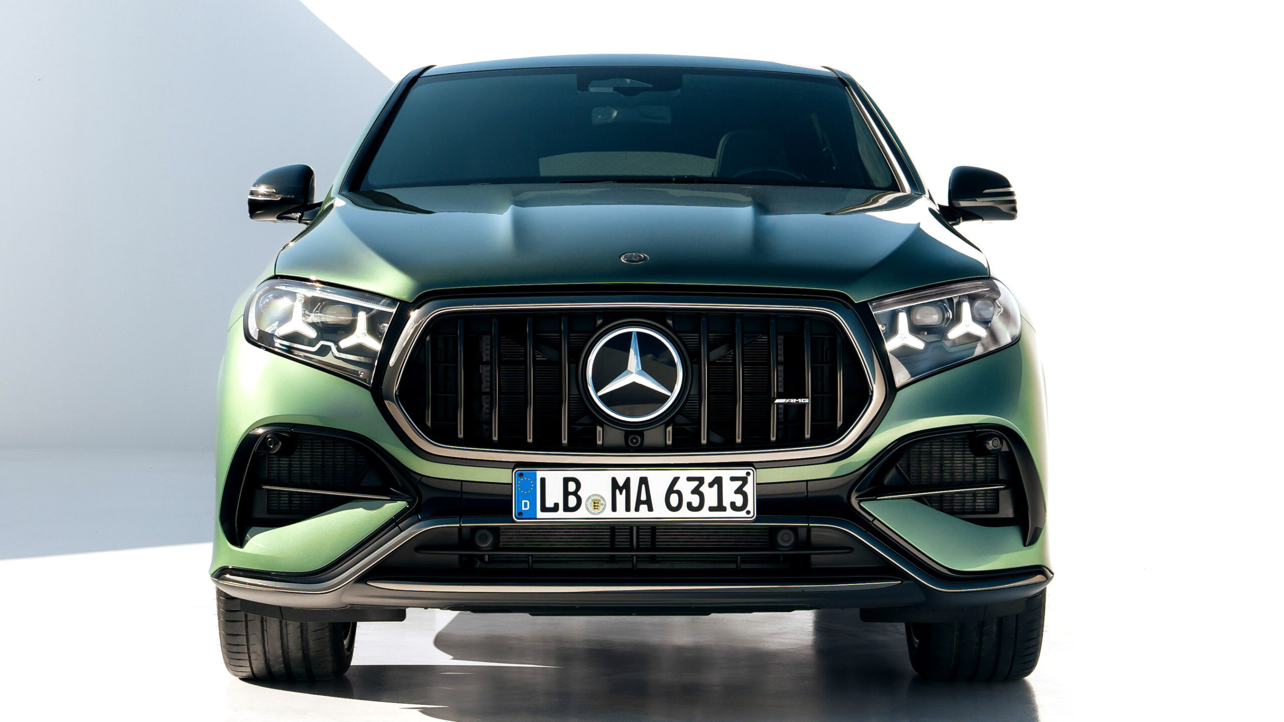 AMG GLE 63 S 與 GLS 63 搭載全新 603 匹馬力 V8 引擎，極速可達 280 km/h