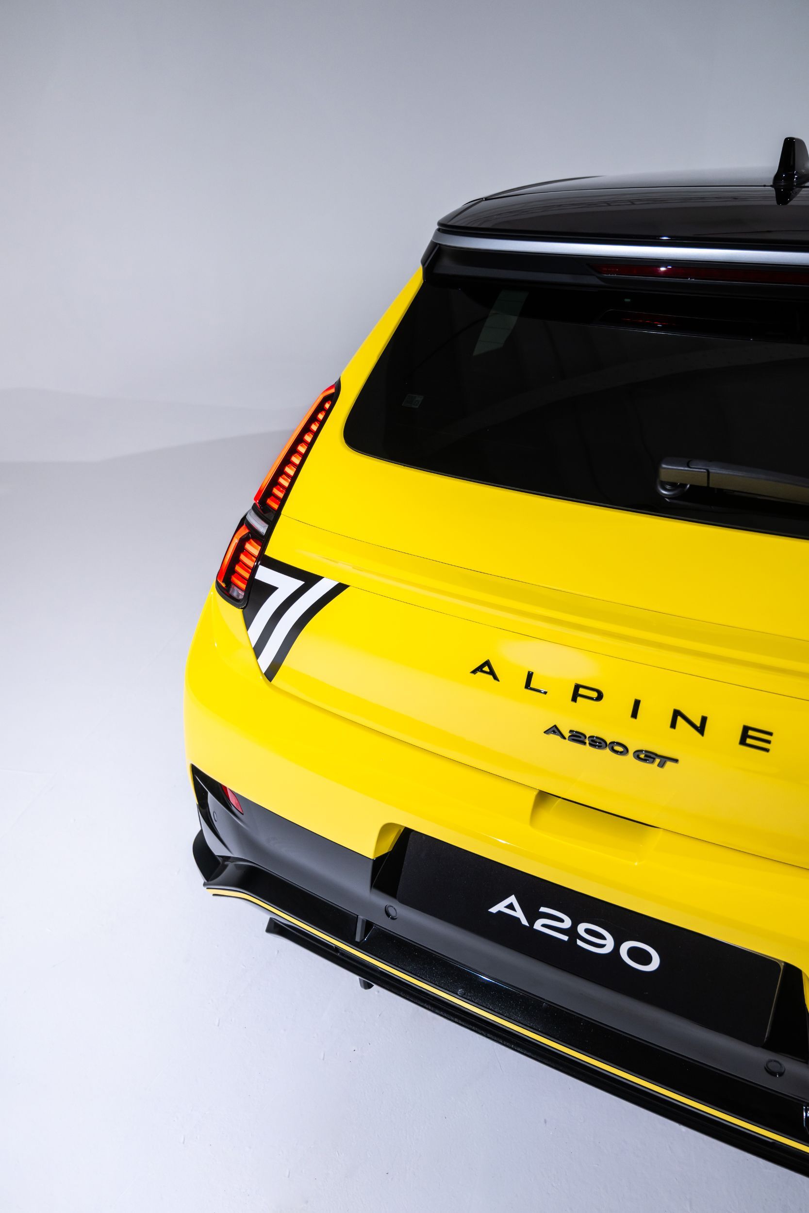 A 141-HP Chinese Hatch And A 215-HP Alpine Dressed As The Same Rally Car
