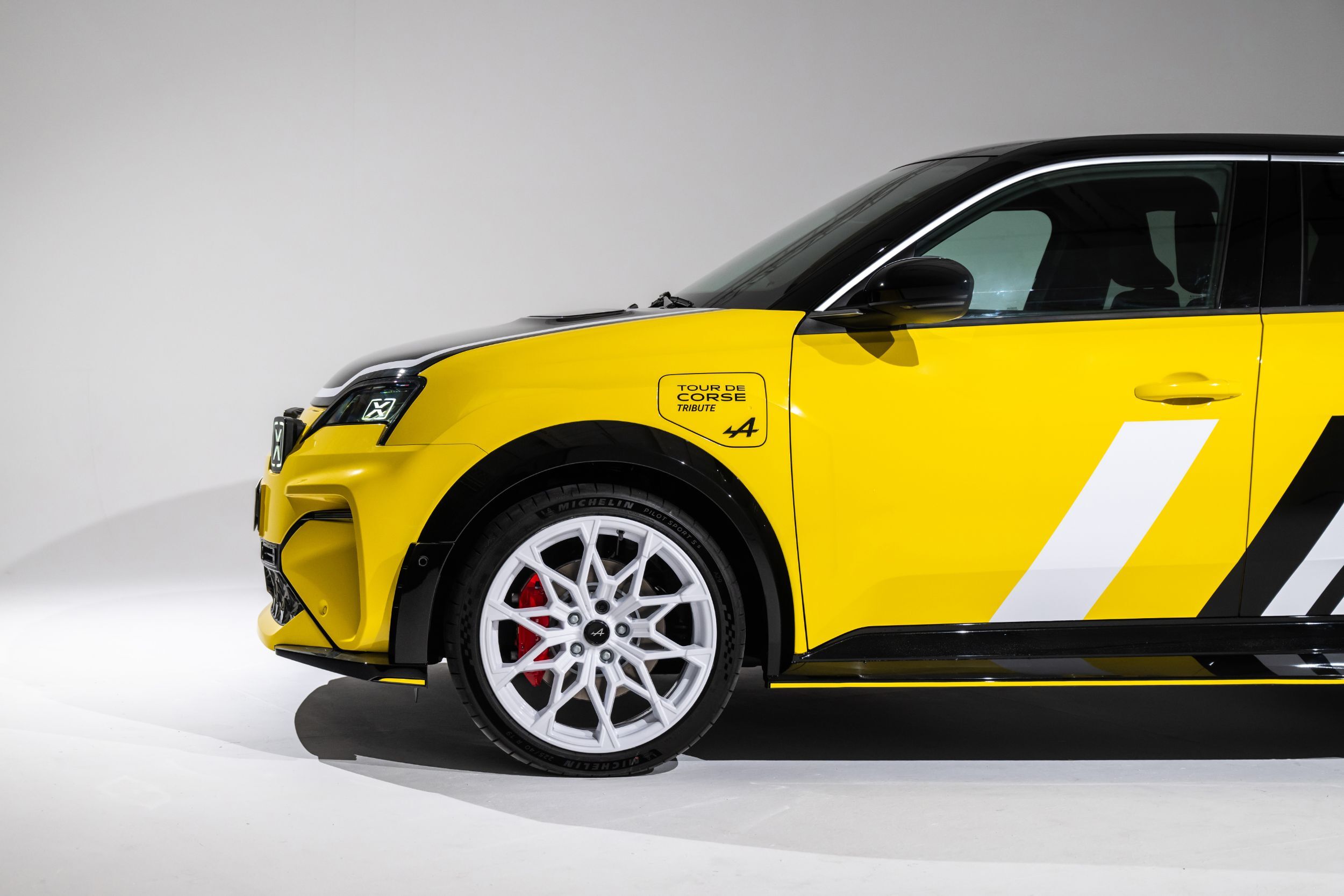 A 141-HP Chinese Hatch And A 215-HP Alpine Dressed As The Same Rally Car