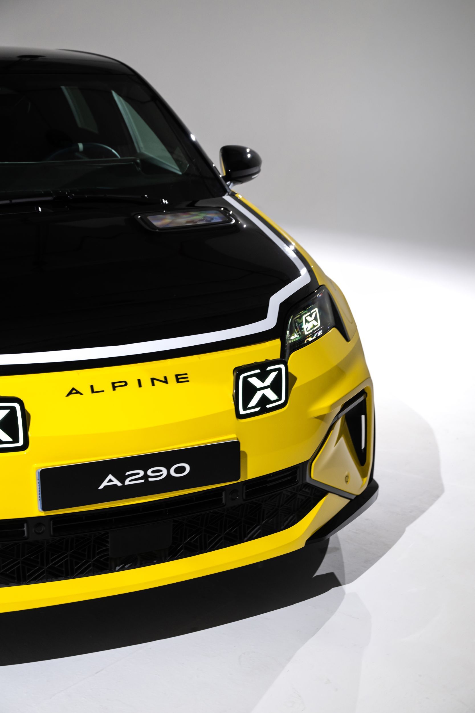 A 141-HP Chinese Hatch And A 215-HP Alpine Dressed As The Same Rally Car
