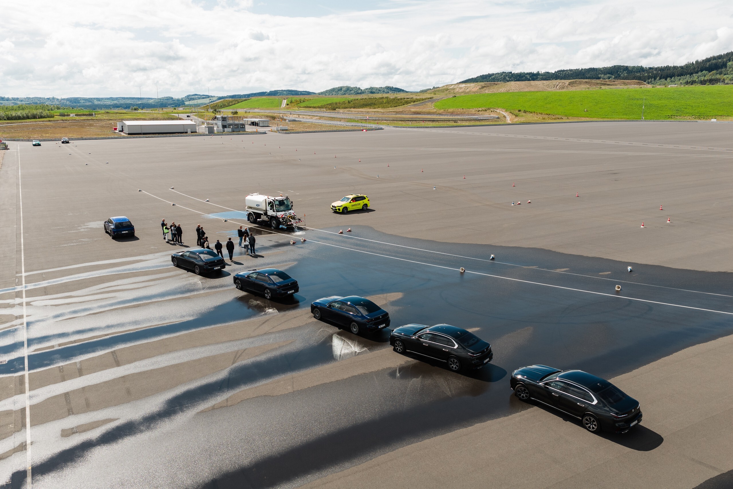 BMW Let 67 Buyers Test Its Bulletproof Cars, One Shrugs Off Explosives