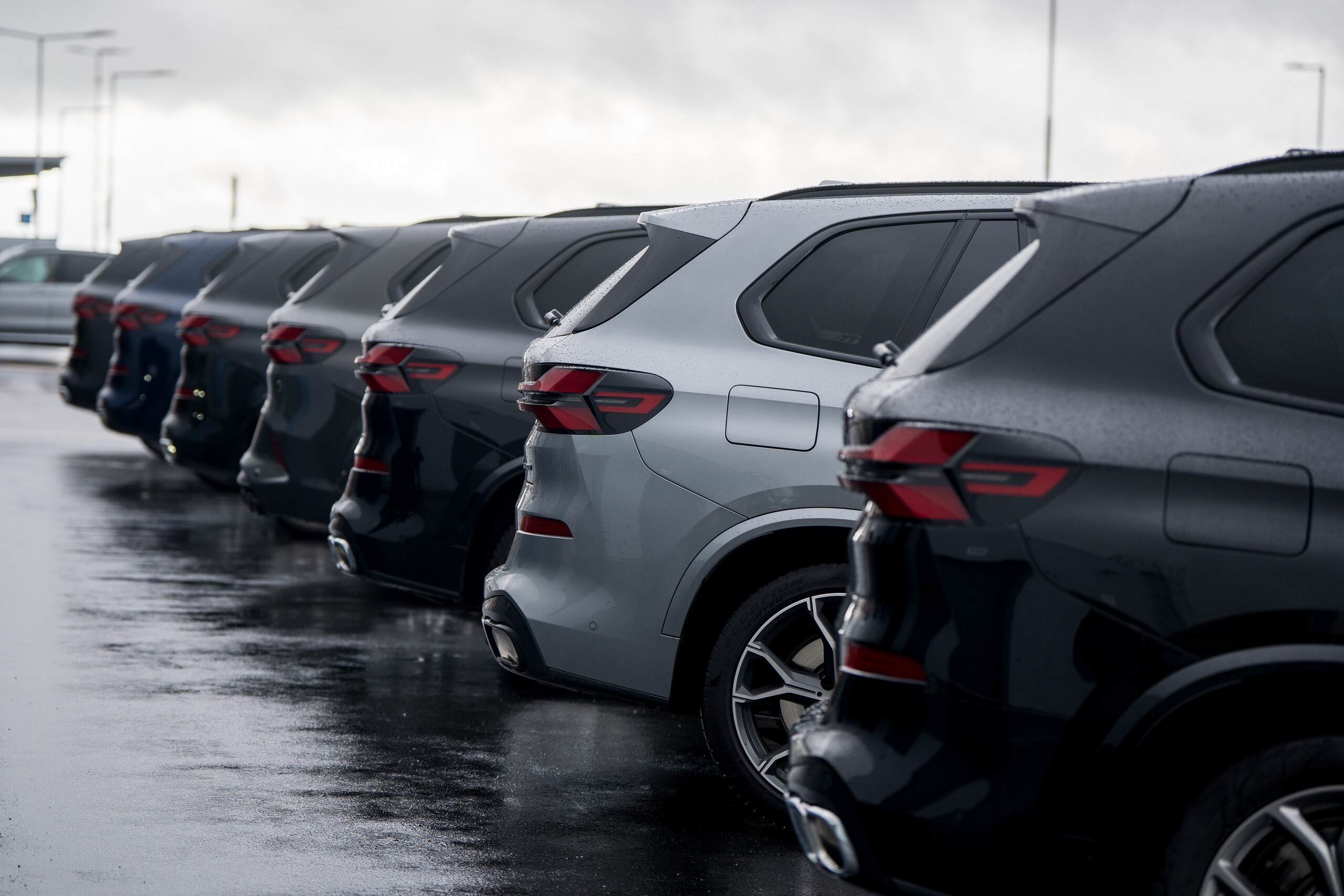 BMW Let 67 Buyers Test Its Bulletproof Cars, One Shrugs Off Explosives