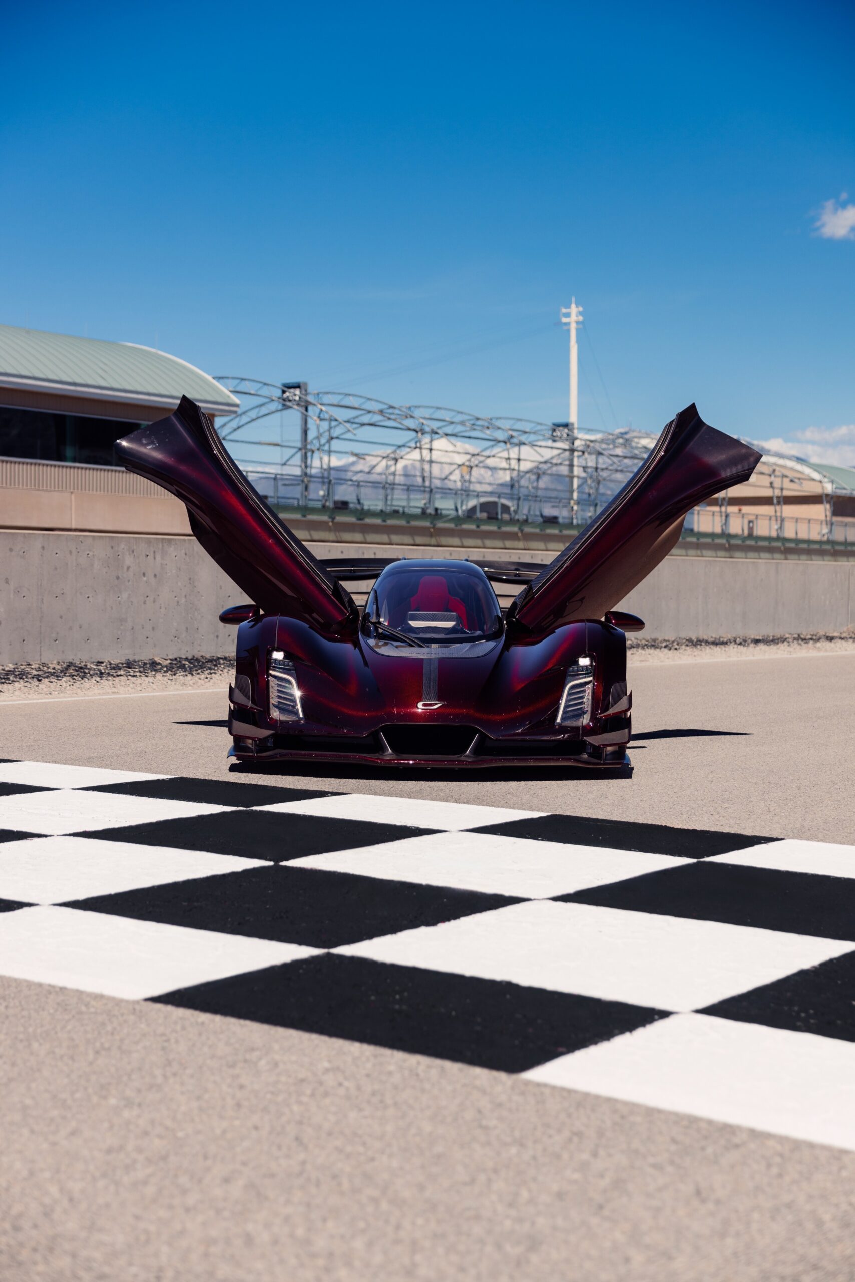This Rare Czinger 21C Has Fading Carbon Fiber To Make Koenigsegg Jealous