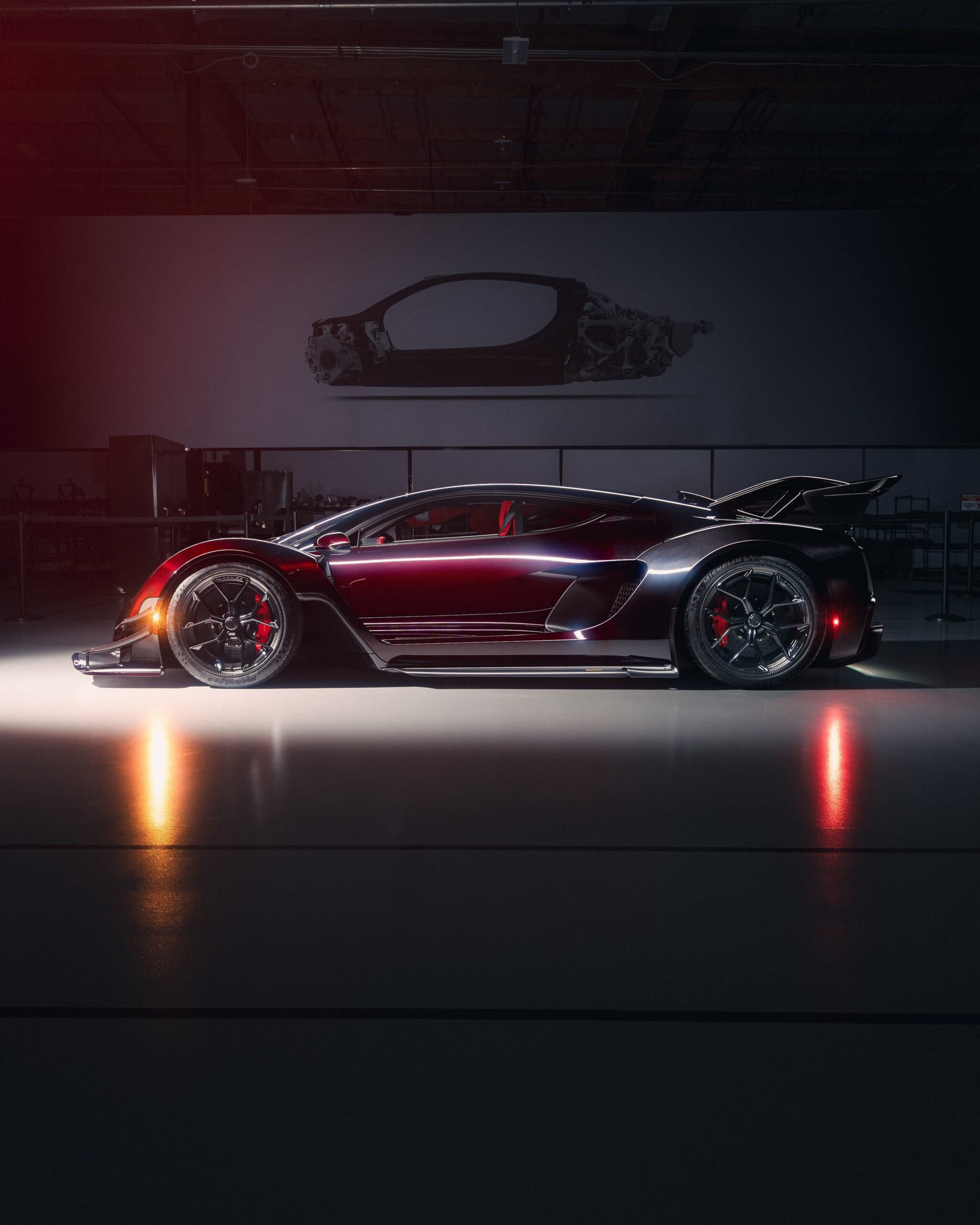 This Rare Czinger 21C Has Fading Carbon Fiber To Make Koenigsegg Jealous