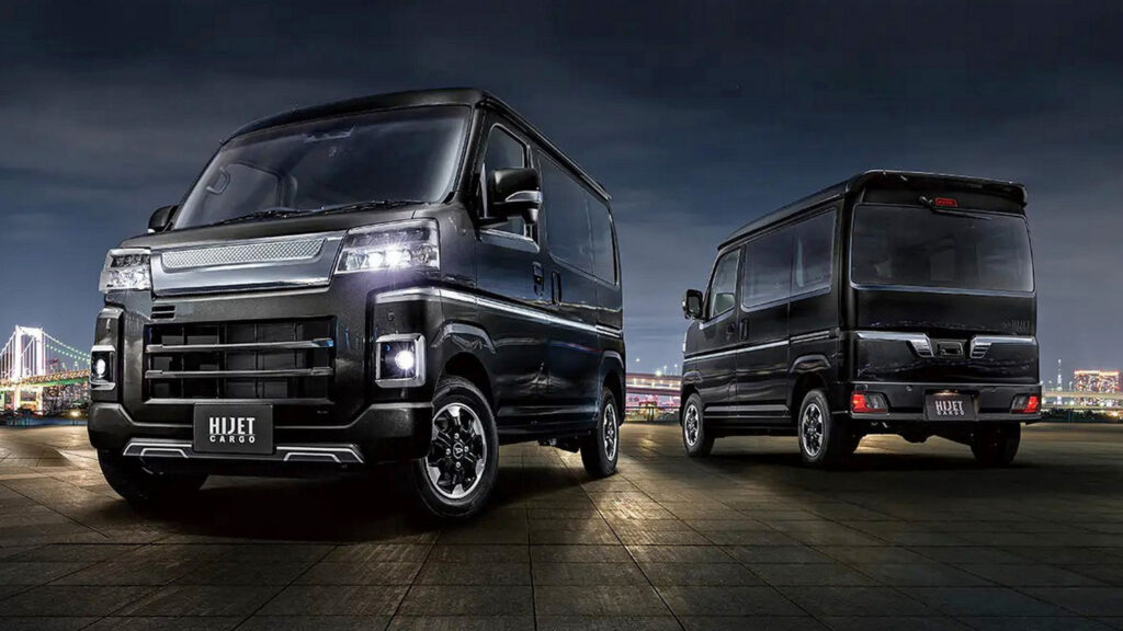  Japan Gets A New Manual Kei Van For $7,200, The Rest Of Us Get Envy