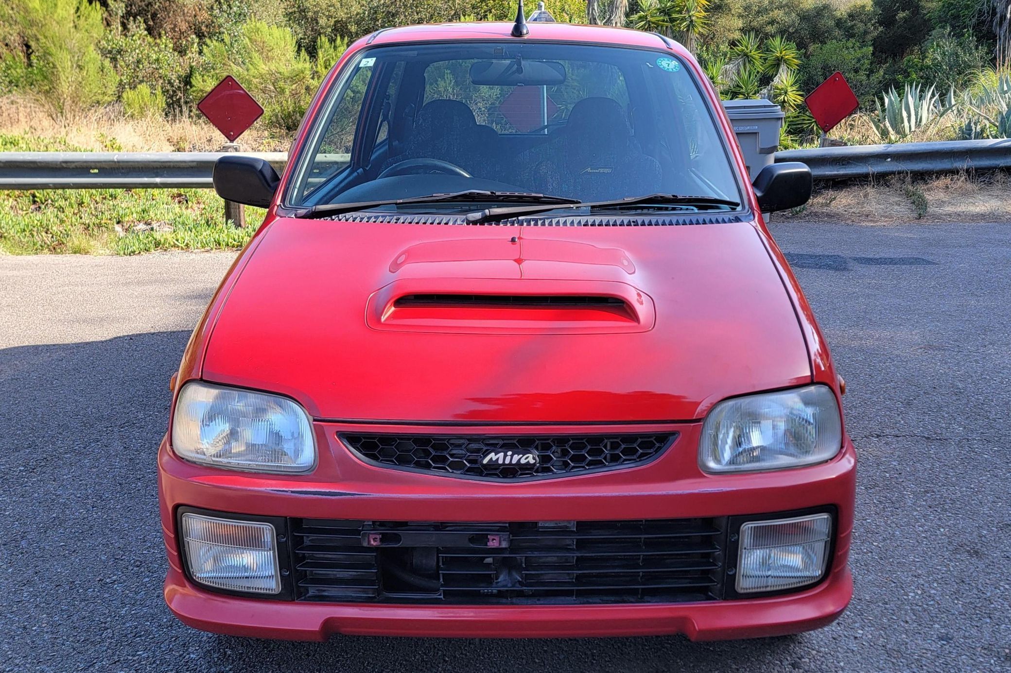 This Daihatsu Kei Hot Hatch Packs 5 Speeds, 4 Cylinders, And A US Passport
